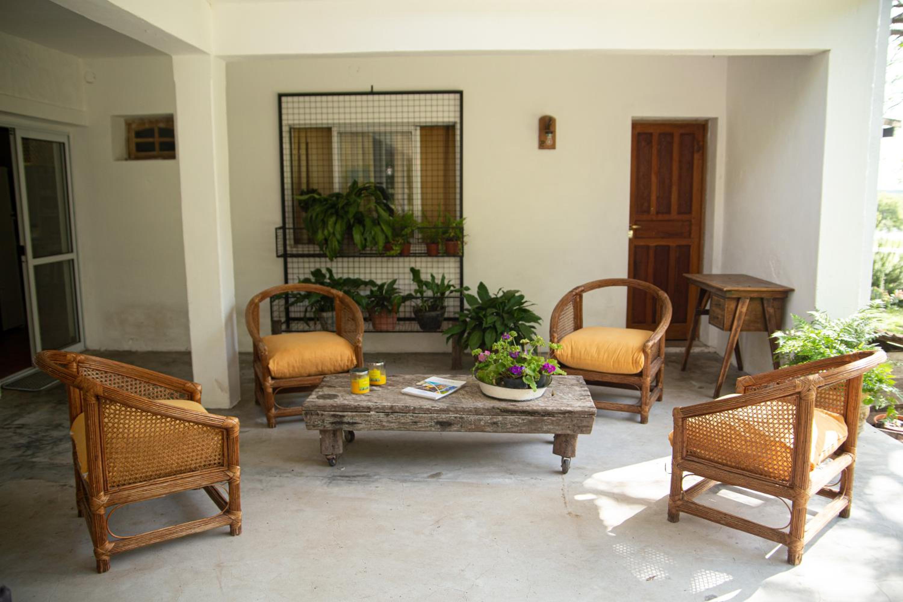 La Mansa Riverside