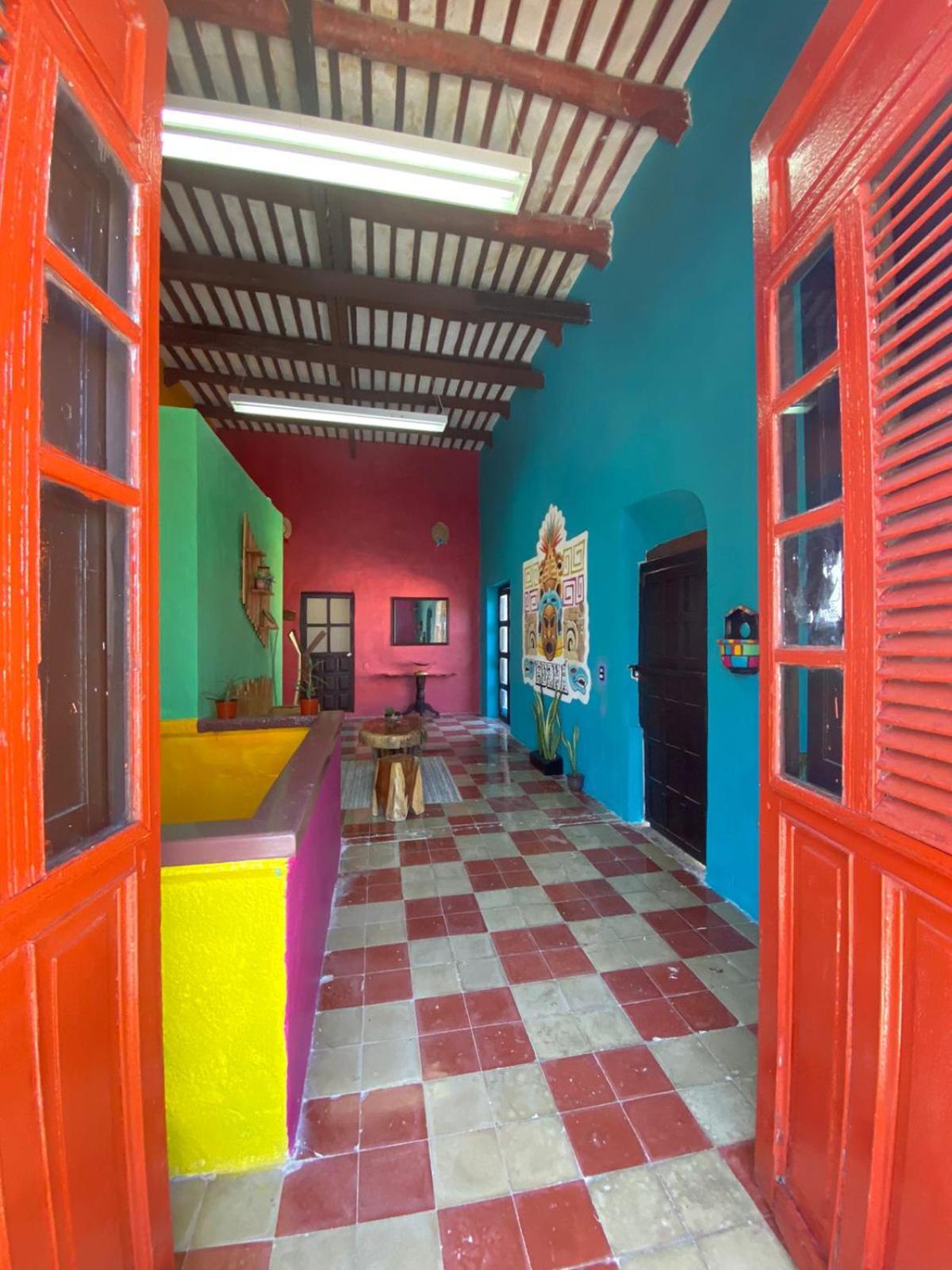 Hotel Edzna - Image 1