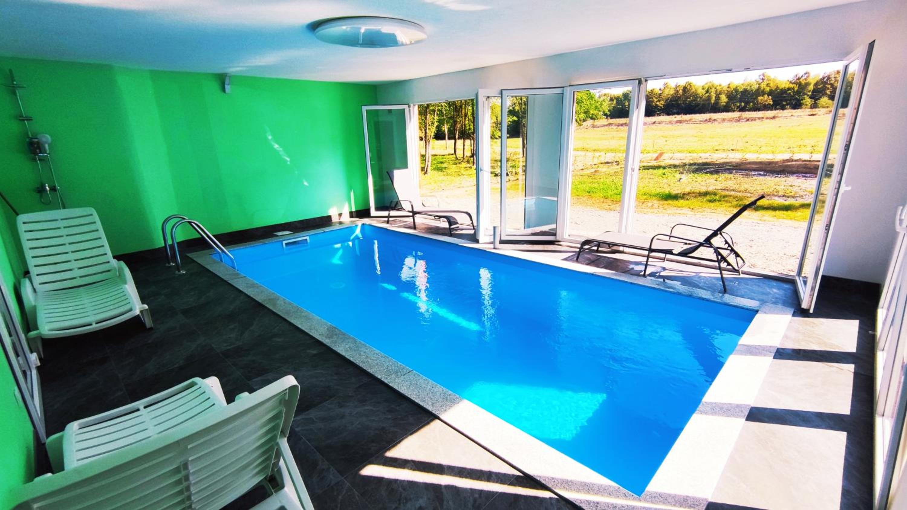 Beverly Hills SPA Pool House