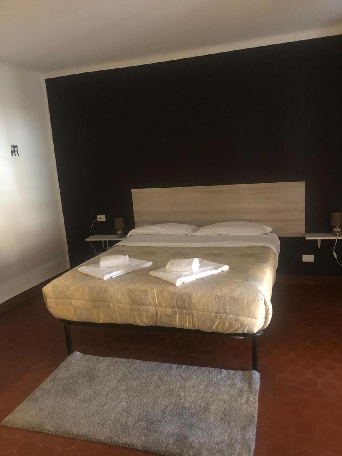 MyRoom sui Portici view 3