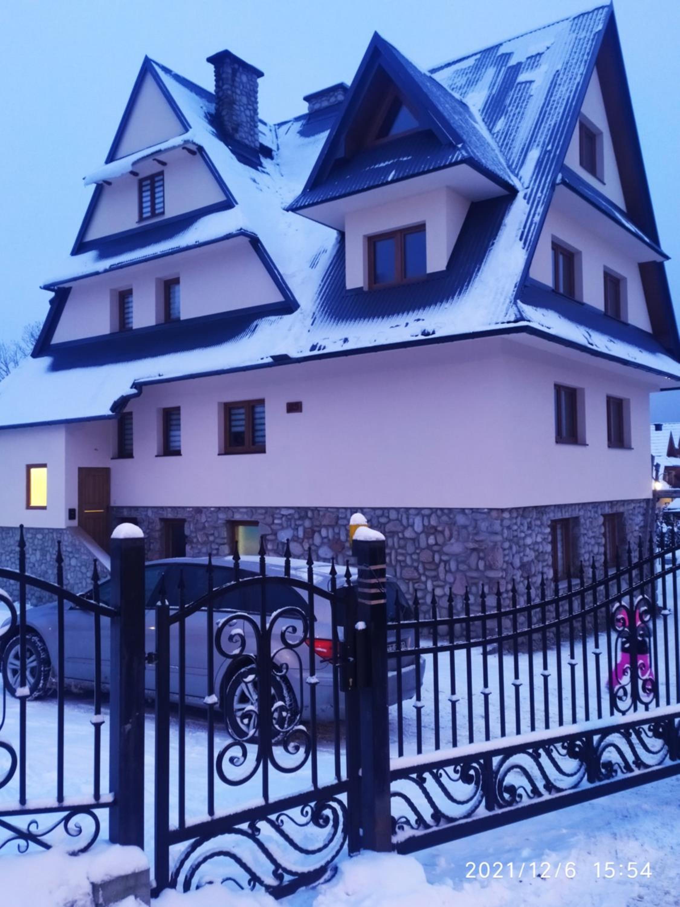 Topór Apartament rodzinny z kominkiem i placem zabaw Kościelisko Zakopane view 3