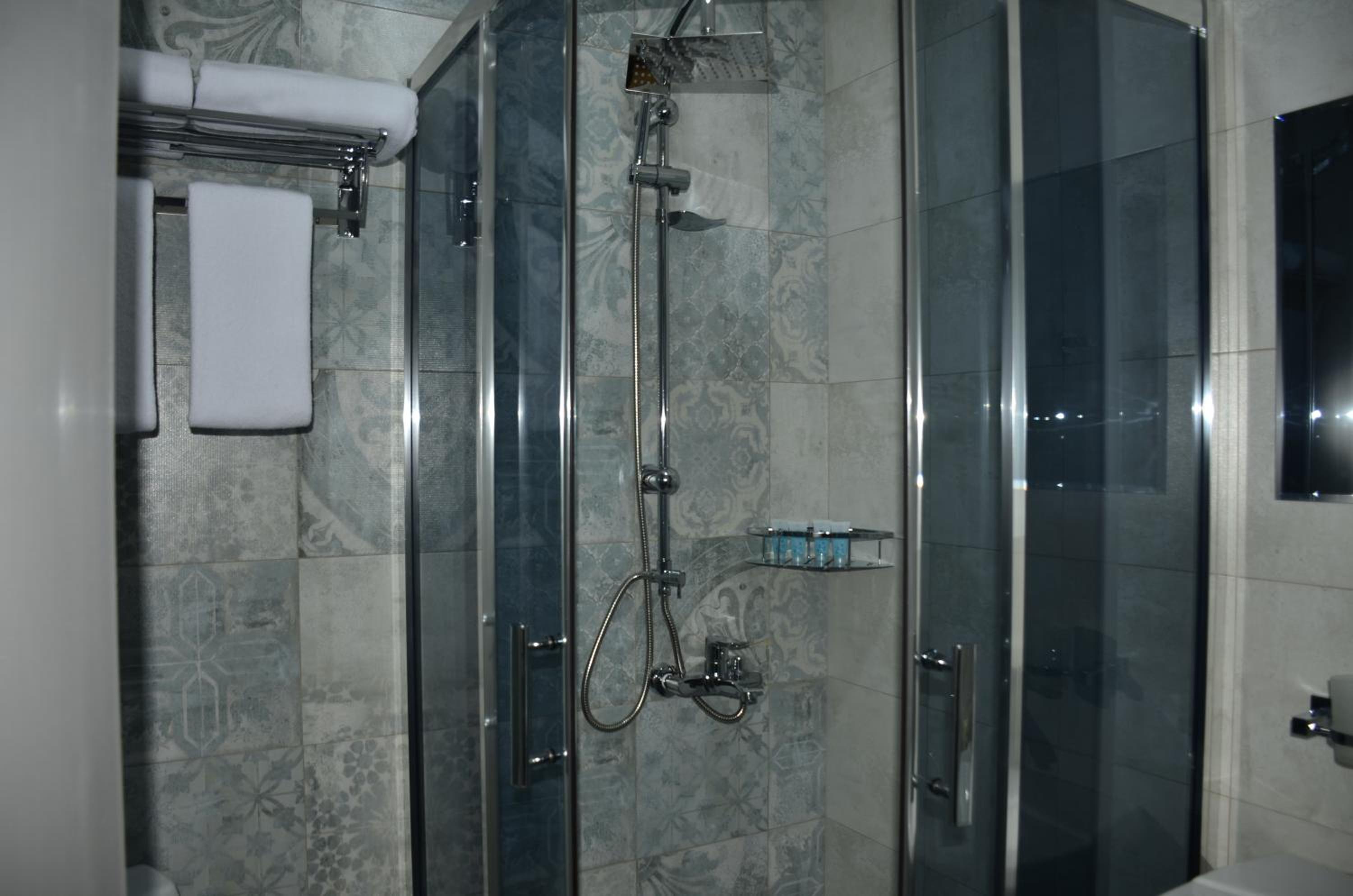 Photo 42