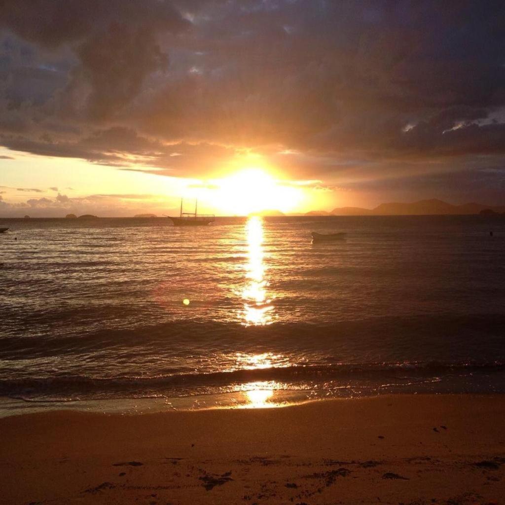 Angra dos Reis - Casa pé na areia na Praia de Fora - Ponta Leste