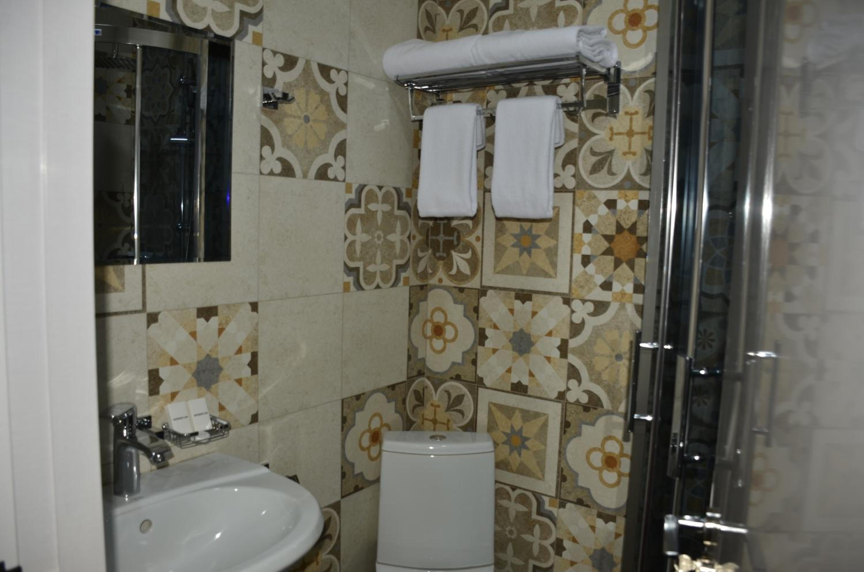 Photo 46