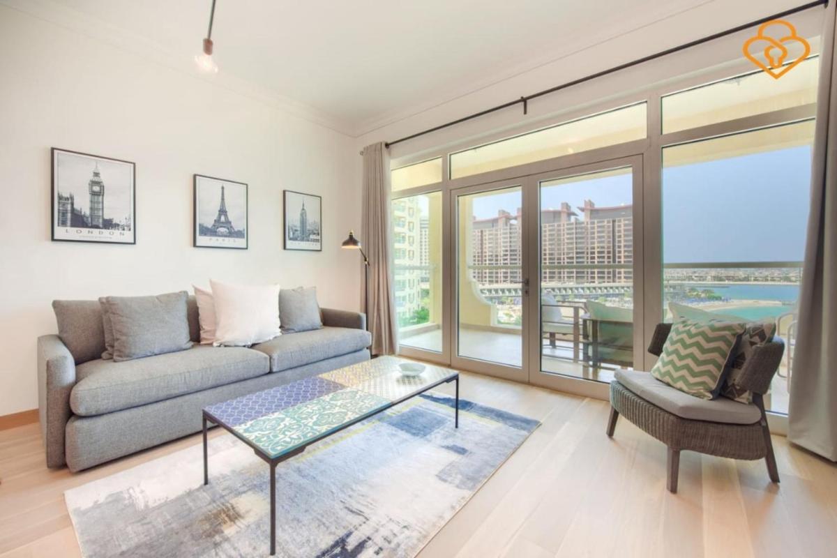 Keysplease Seaview 2 B/R With Beach access, Palm Jumeirah