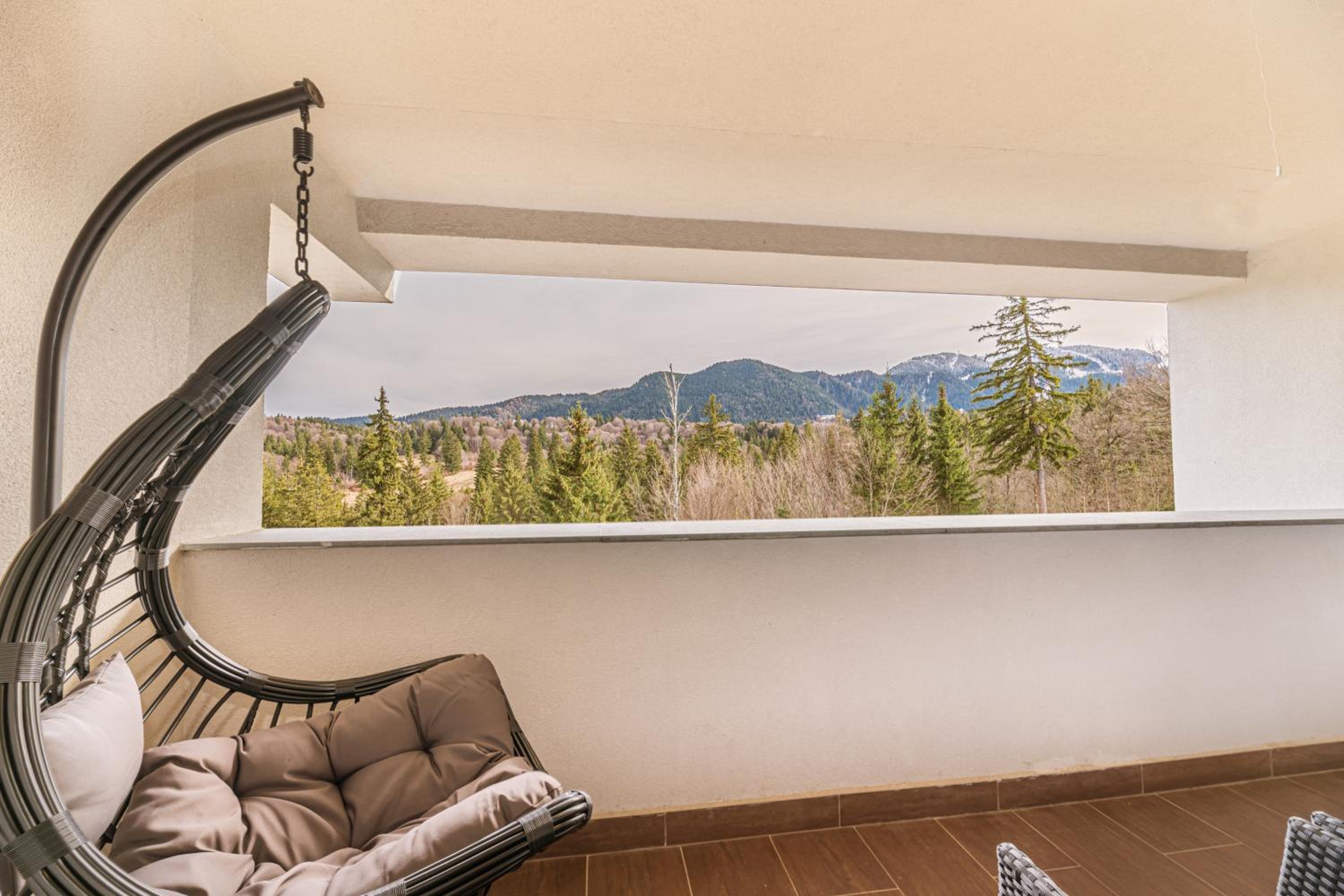 MAIO Studio Silver Mountain Poiana Brasov