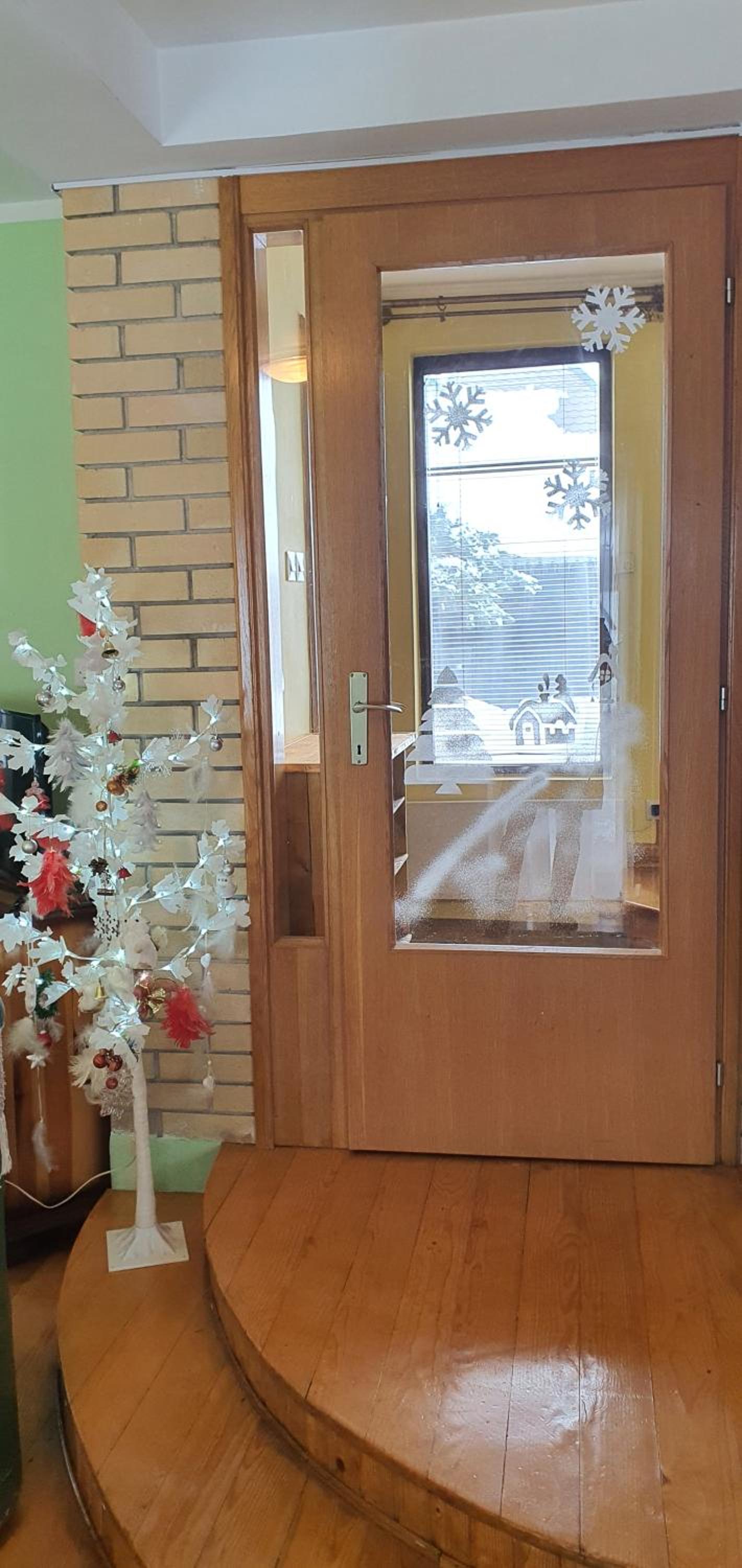 Kraljevi Konaci Olja