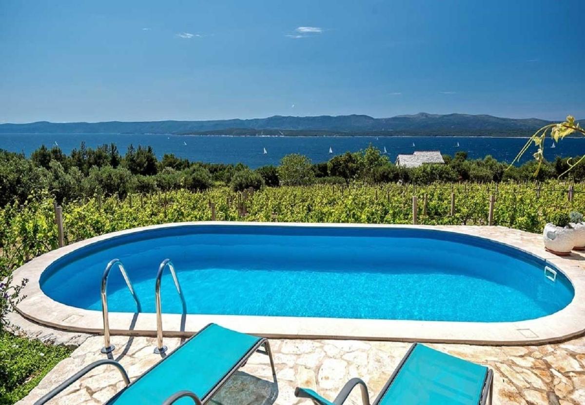 Villa Ivo - house with pool view 2
