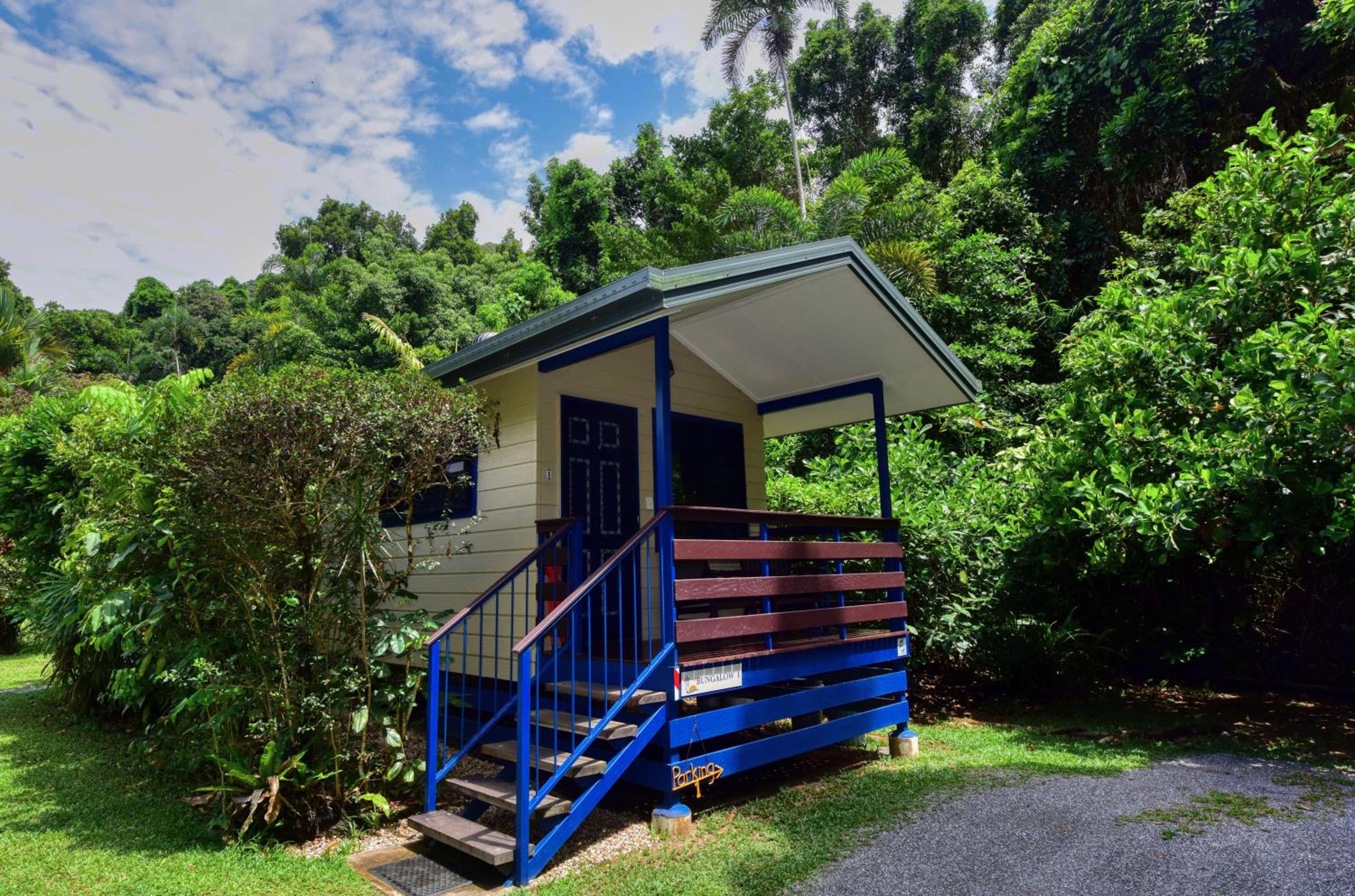 Thornton Beach Bungalows Daintree