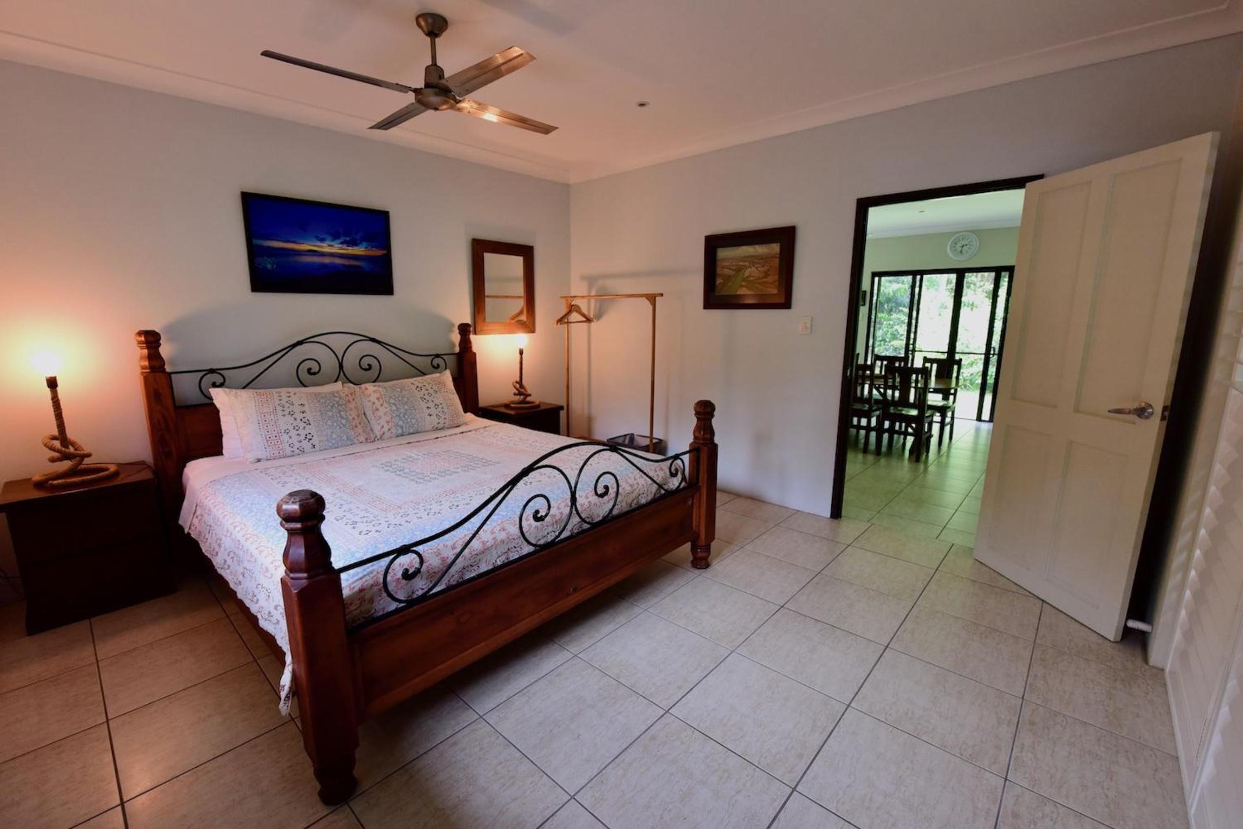 Thornton Beach Bungalows Daintree