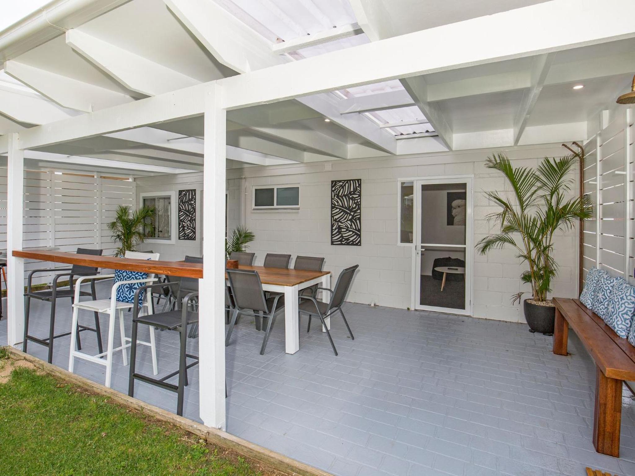 Sunfish Pet Friendly 4 Mins Walk to Beach
