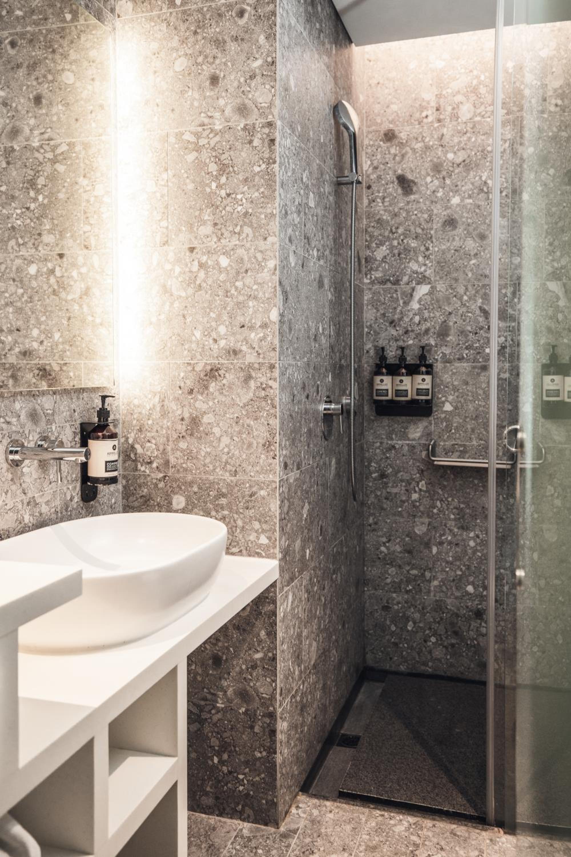 Page148, Page Hotels