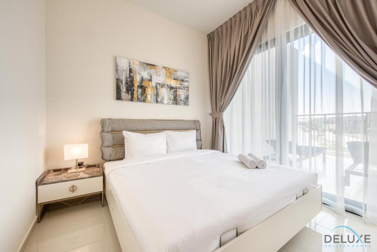 Captivating 3BR Townhouse at DAMAC Hills 2 Dubailand By Deluxe Holiday Homes