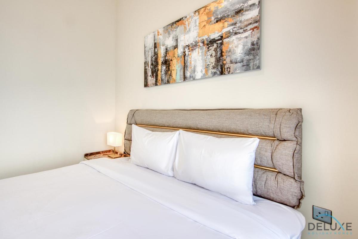 Captivating 3BR Townhouse at DAMAC Hills 2 Dubailand By Deluxe Holiday Homes
