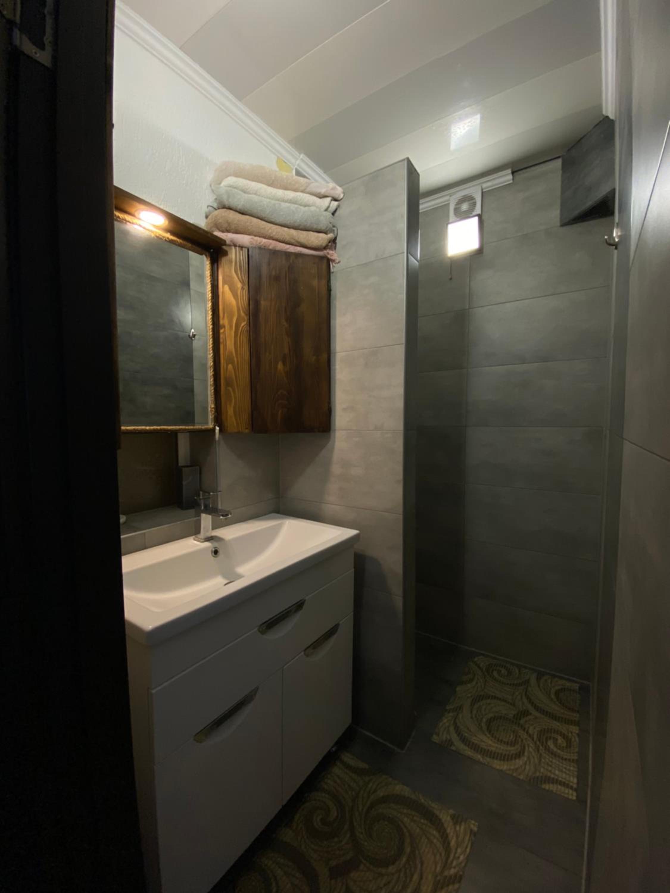 Смарт-квартира en Skole — bathroom