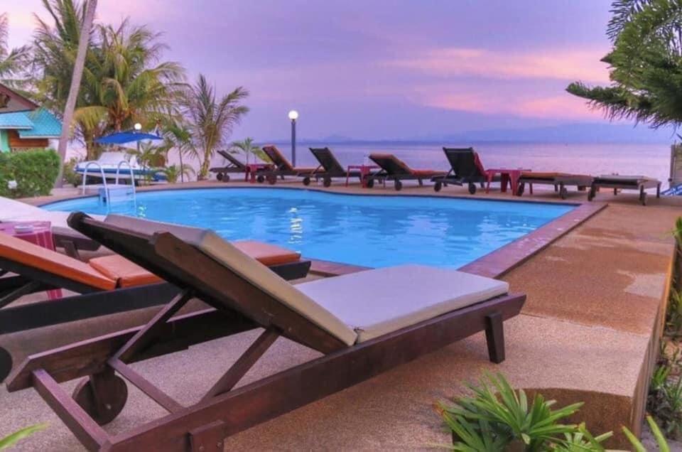 Phangan Lodge