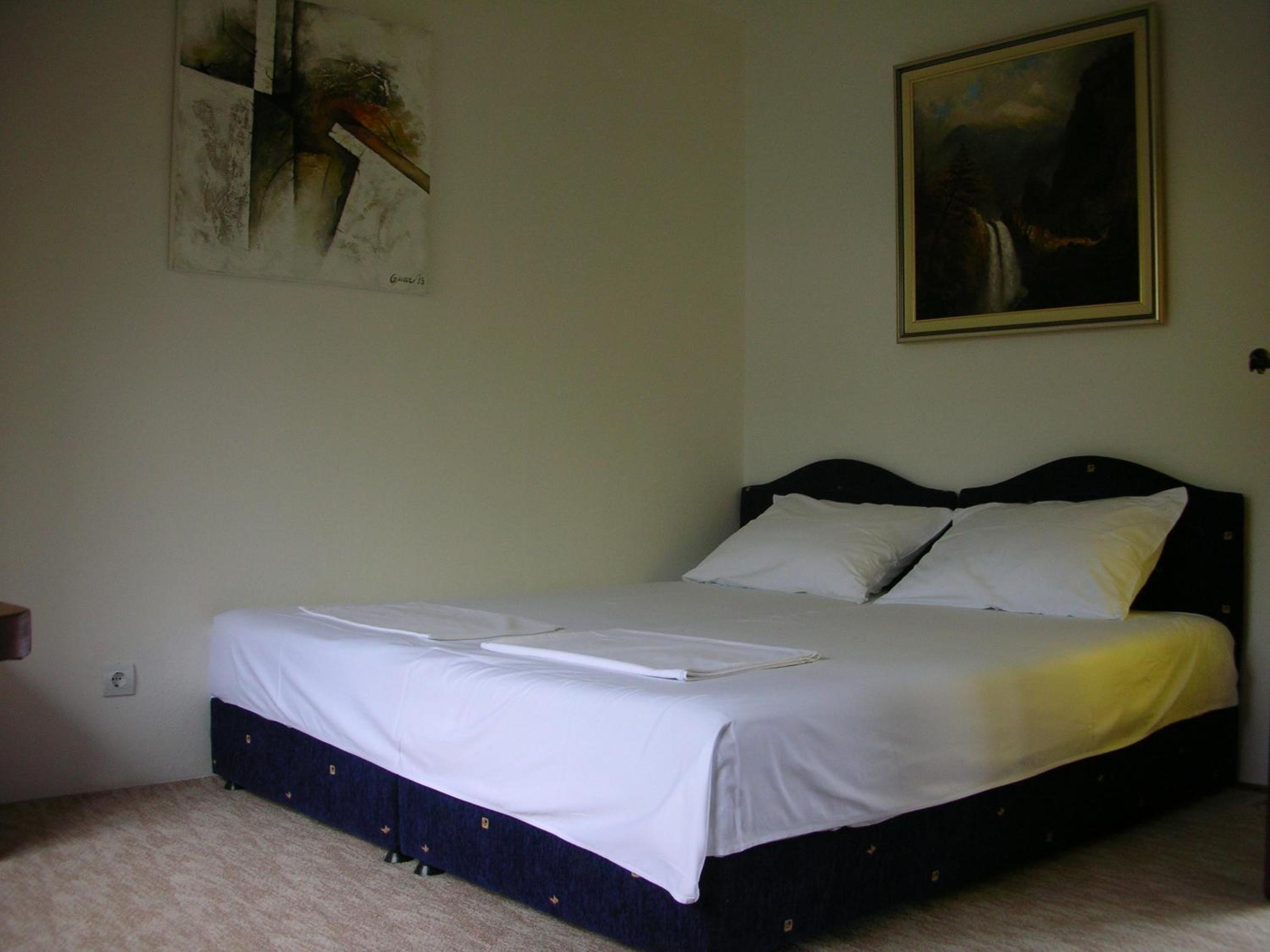 Lero Apartments