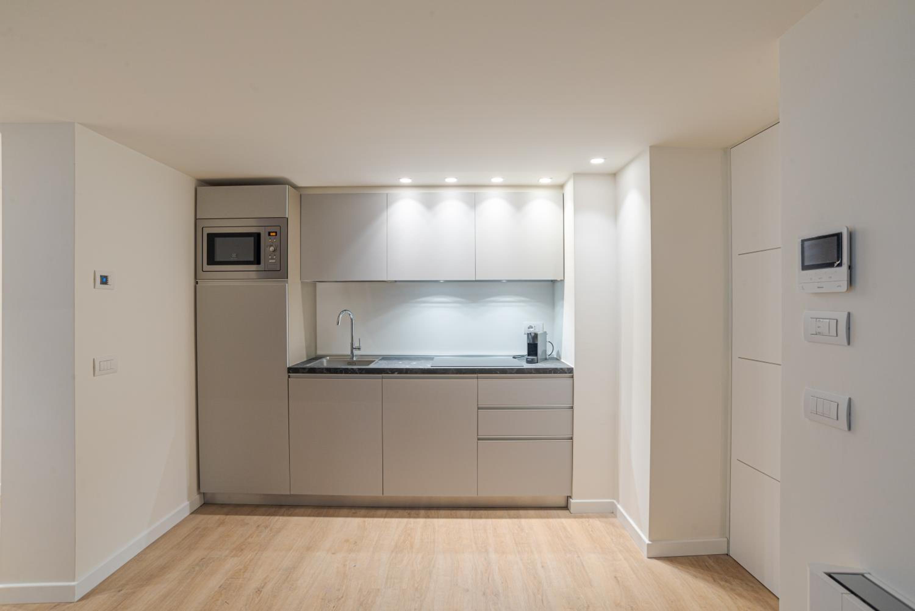 Suite Grimoldi - by MyHomeInComo