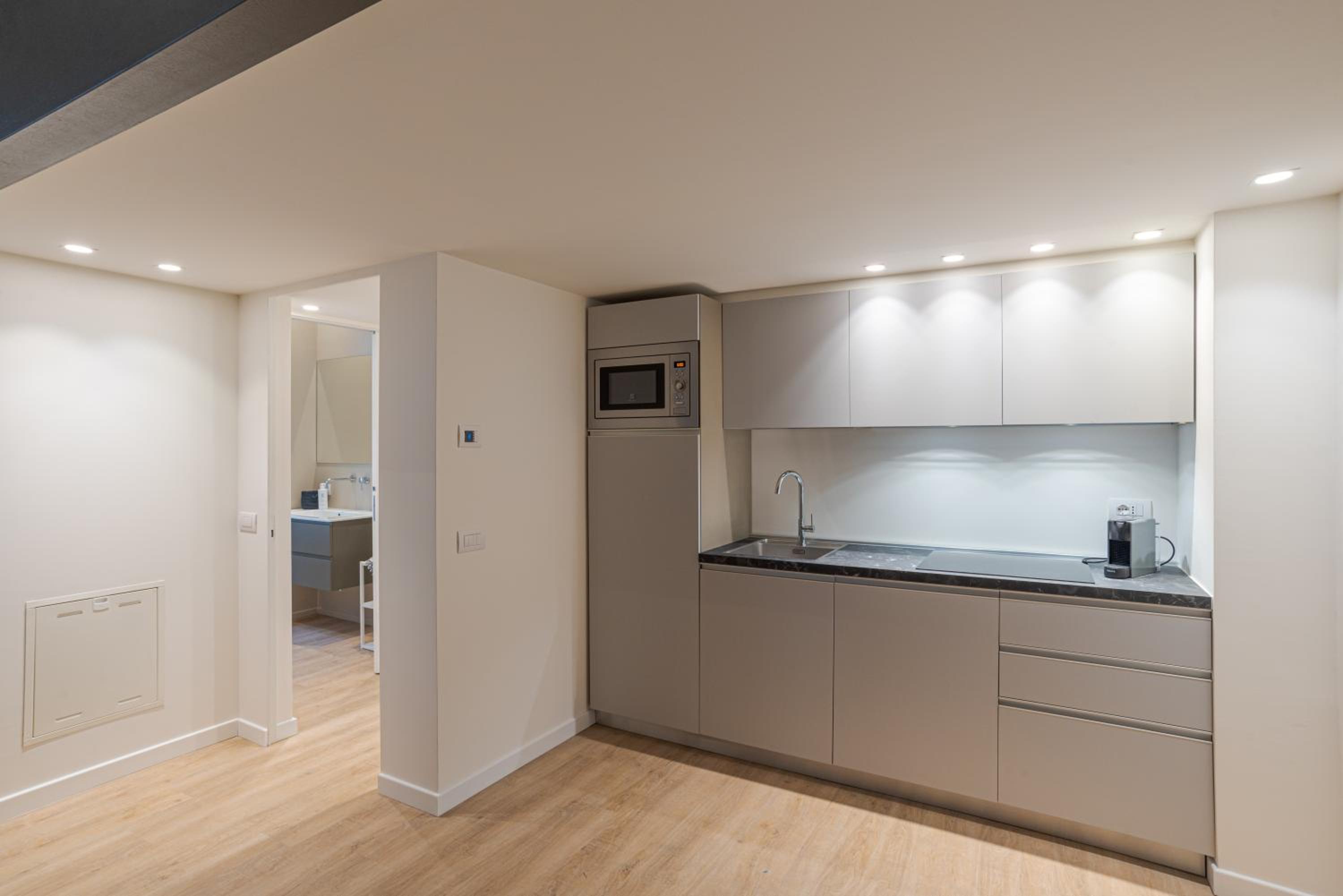 Suite Grimoldi - by MyHomeInComo