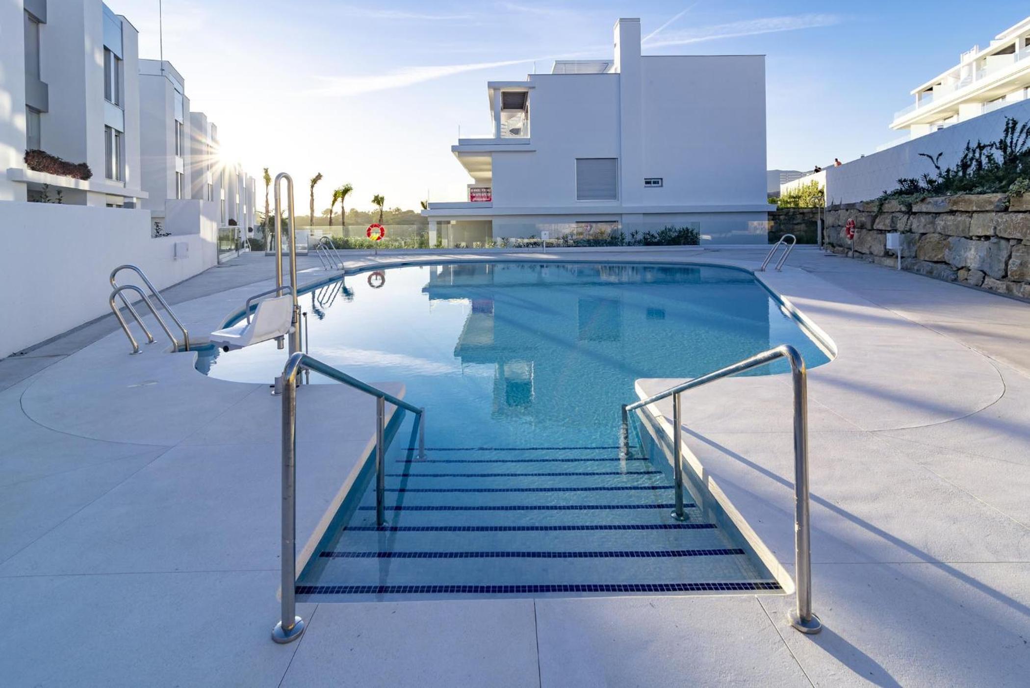 LM1.2B- Exclusive 2 bedroom apartment in Le Mirage photo 4