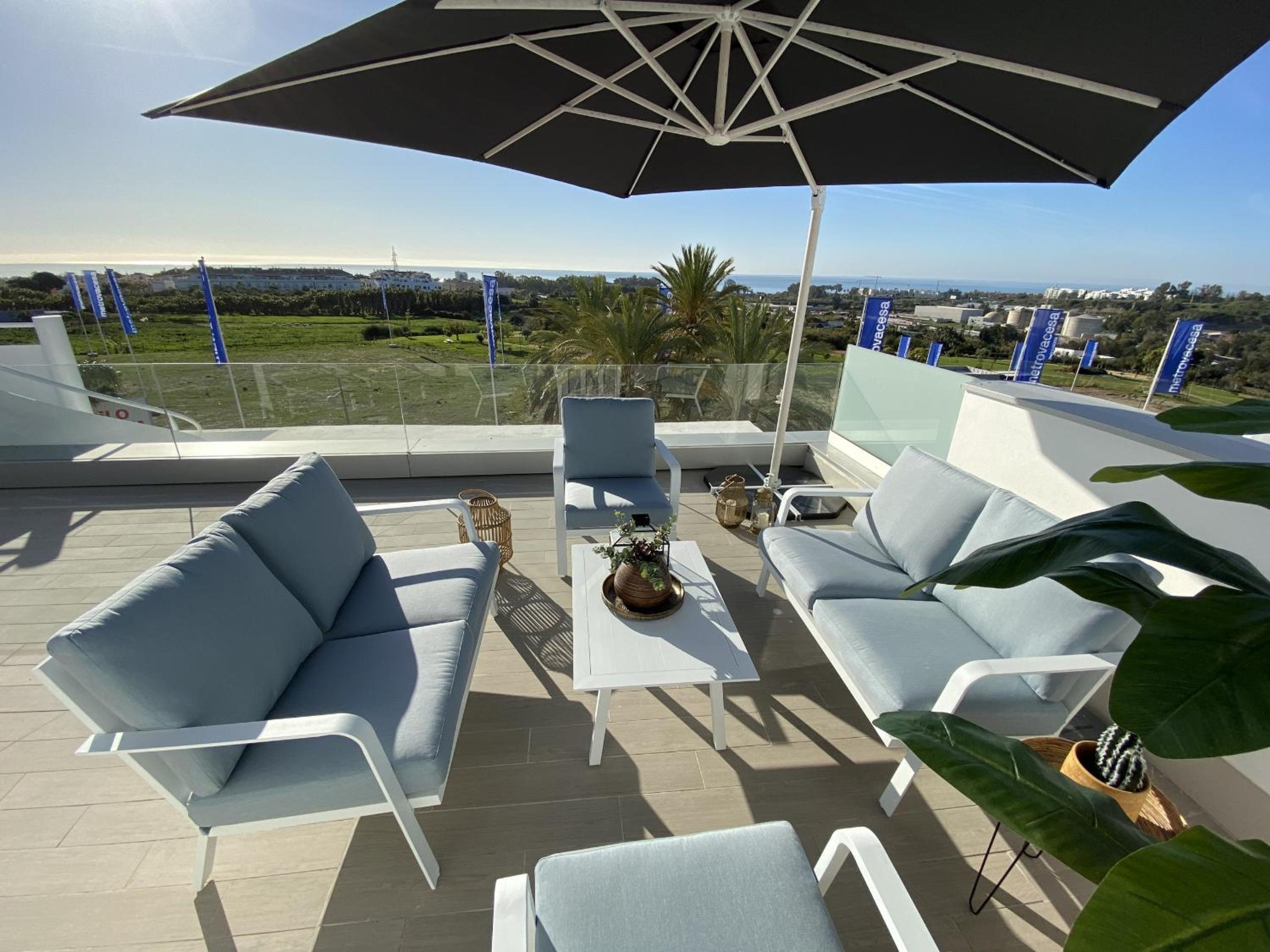 LM1.2B- Exclusive 2 bedroom apartment in Le Mirage view 2