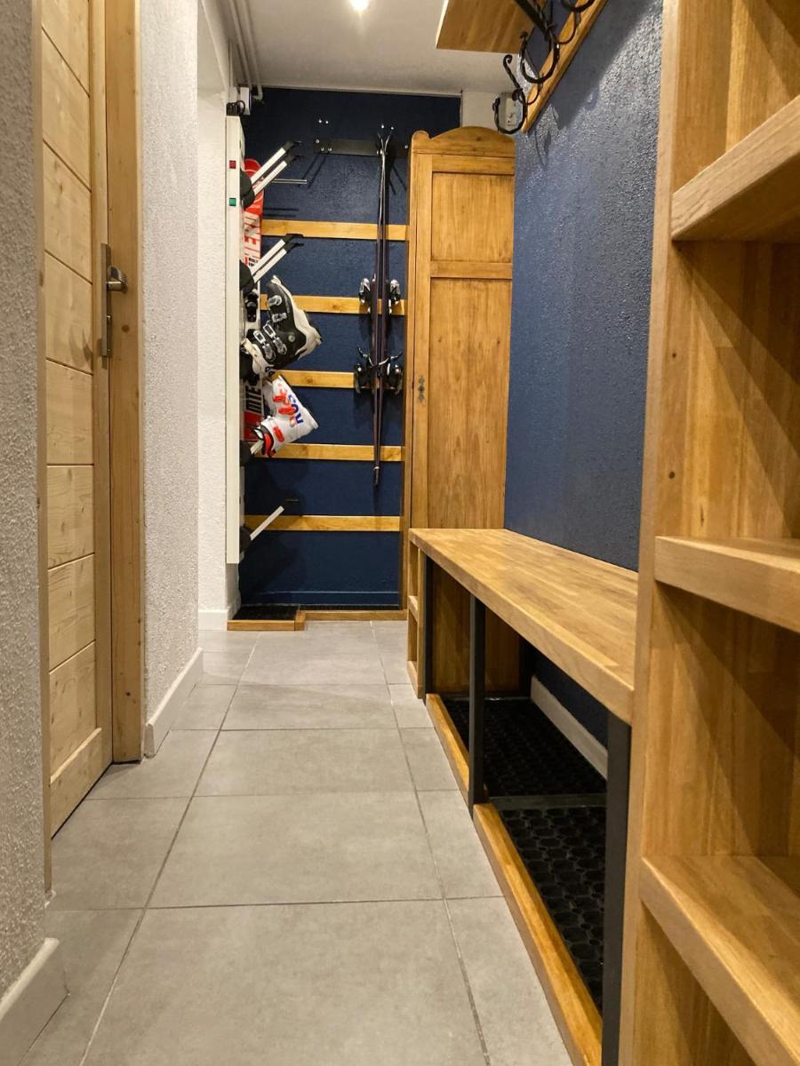 Great 8-pax ski-in ski-out apartment in Tignes Val Claret view 4