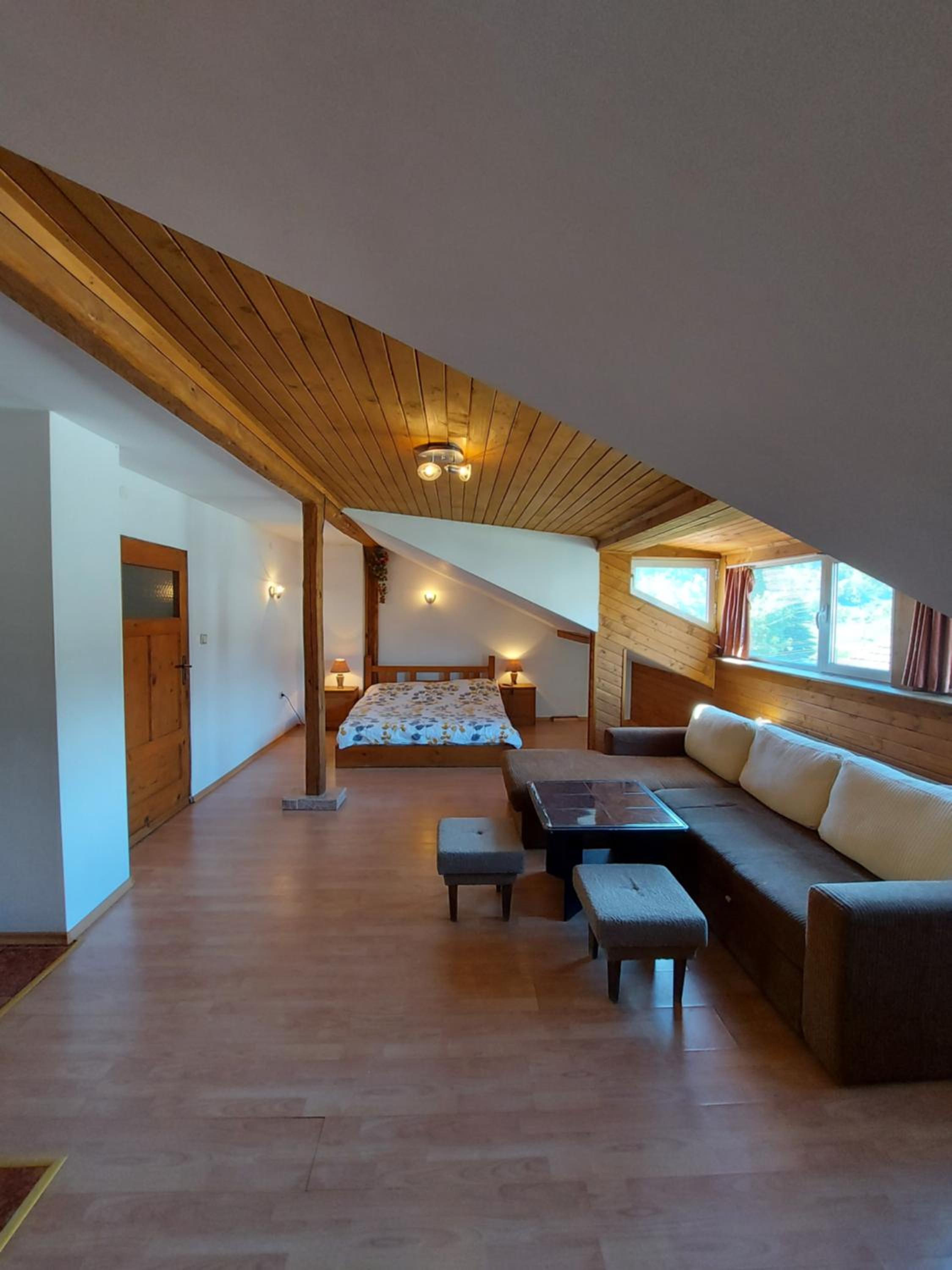 Vasi Apartments