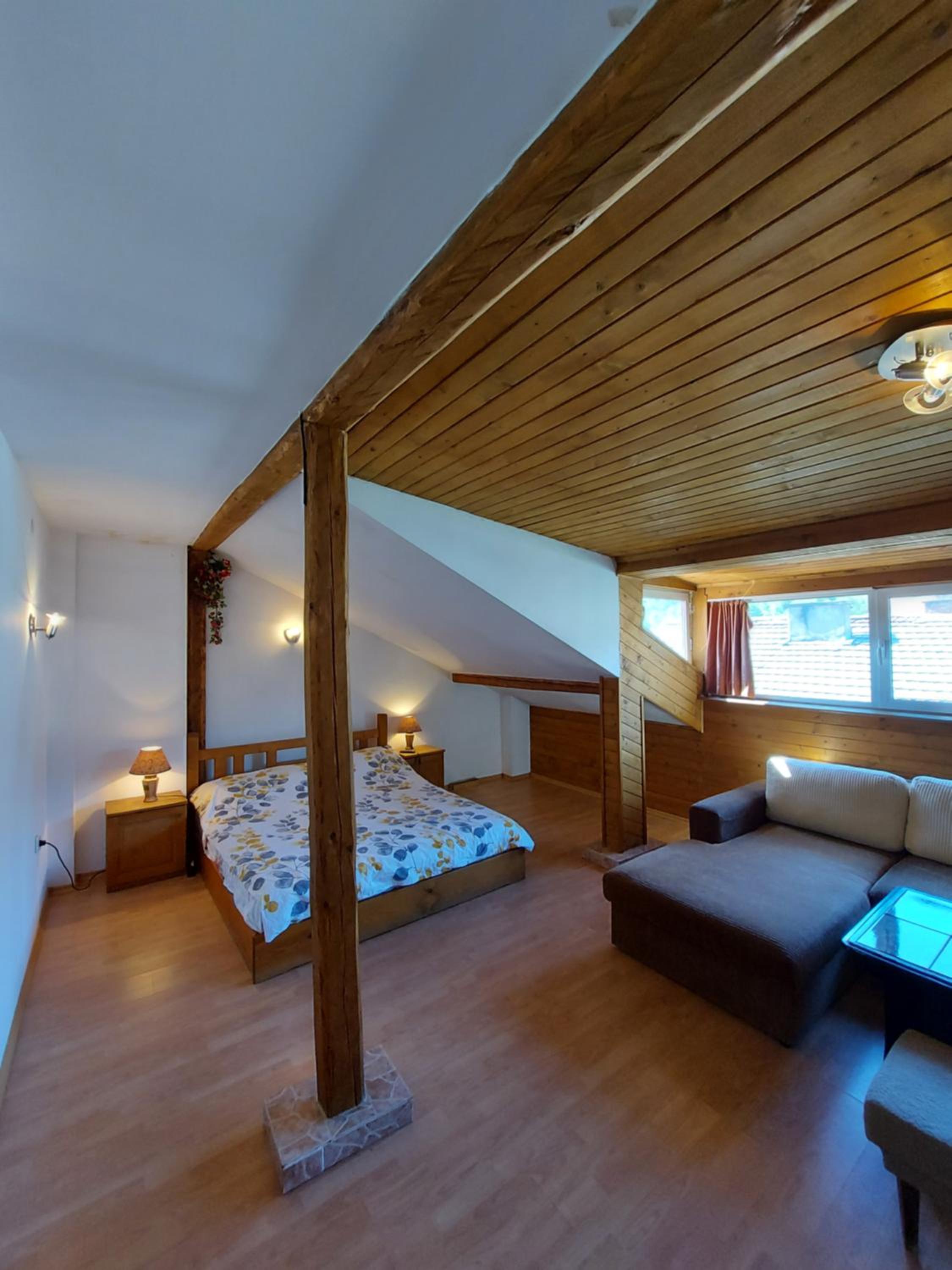 Vasi Apartments