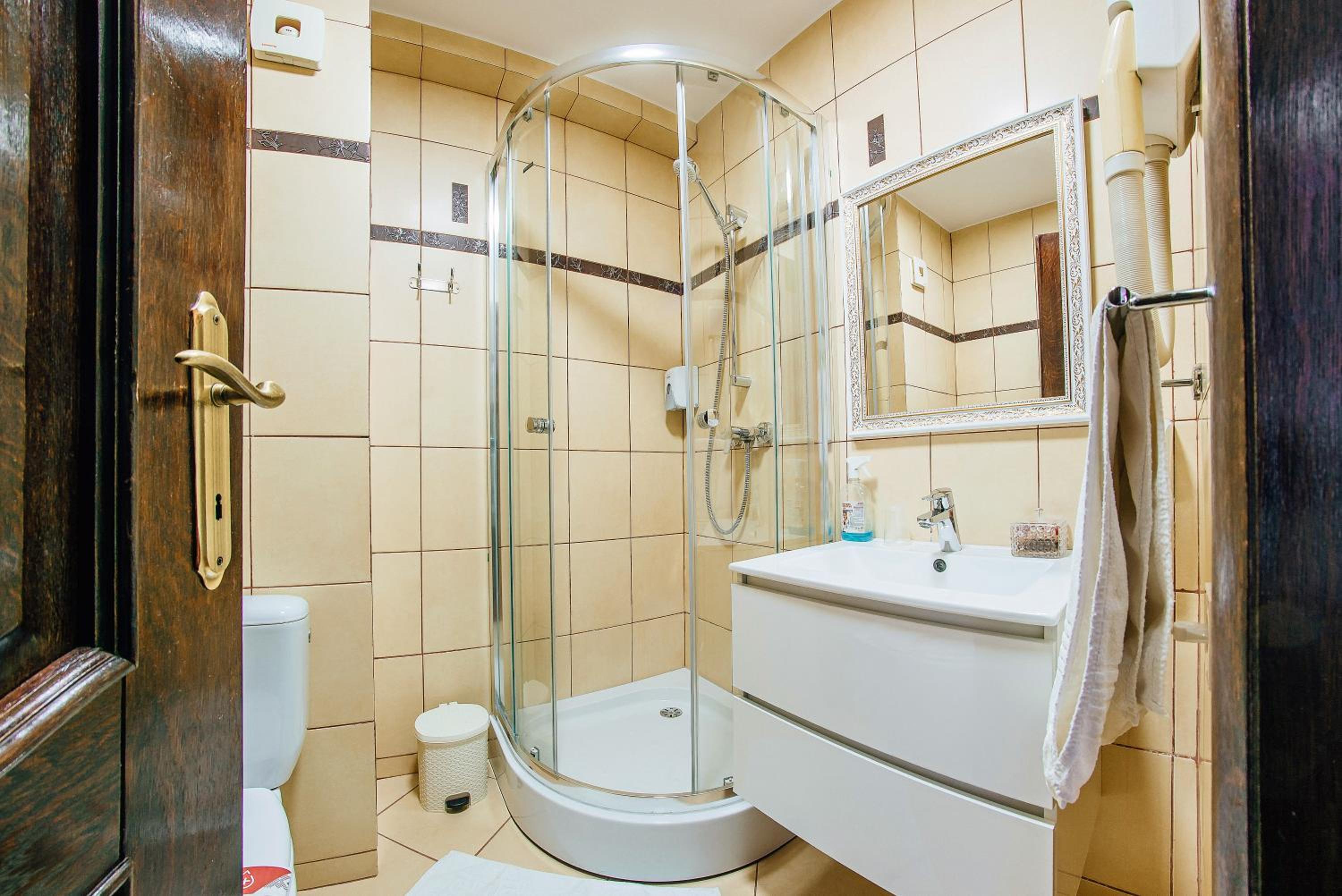 Pension Elegance 12