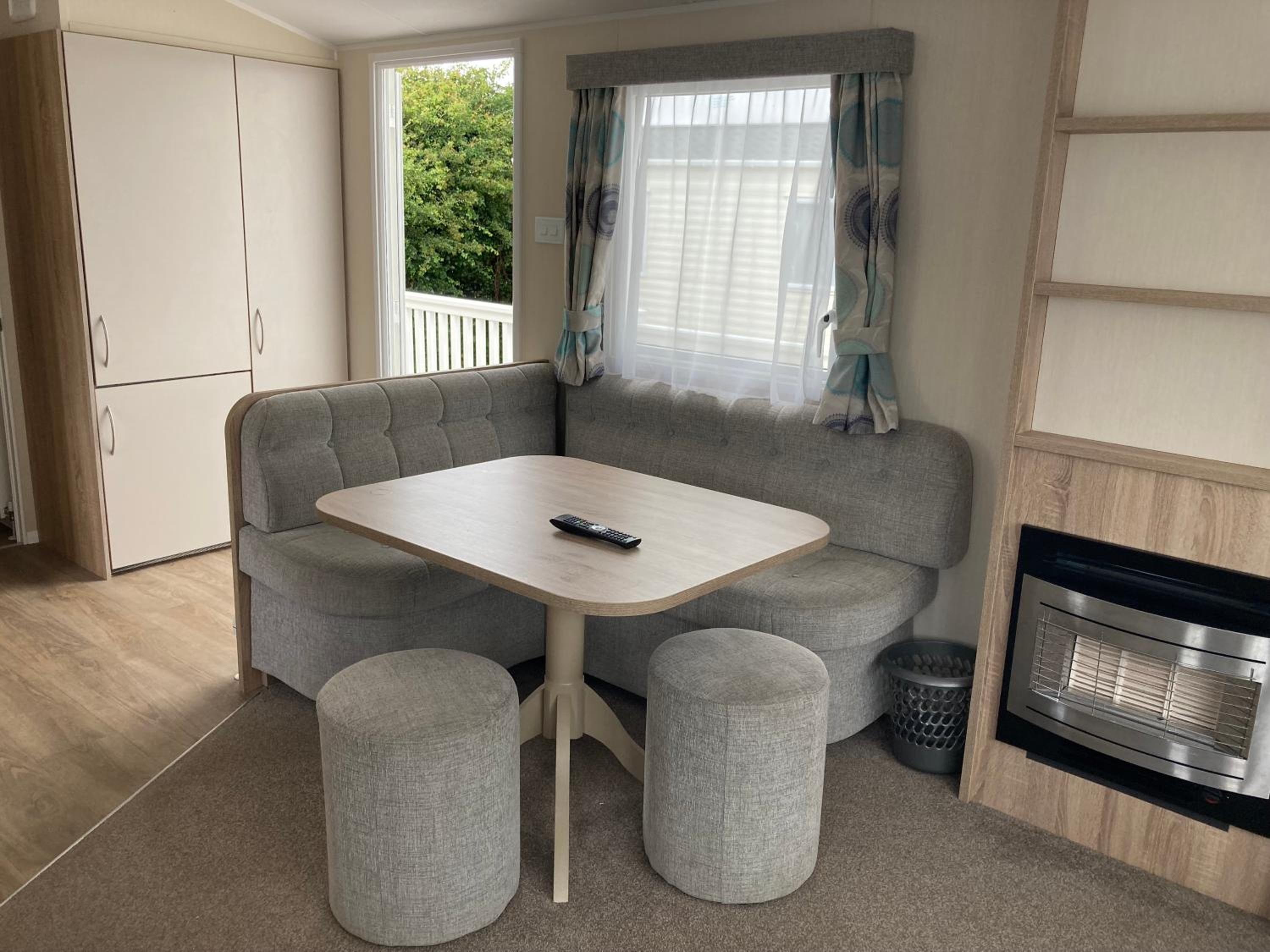 Modern Caravan on Newperran Holiday Park, Cornwall view 5