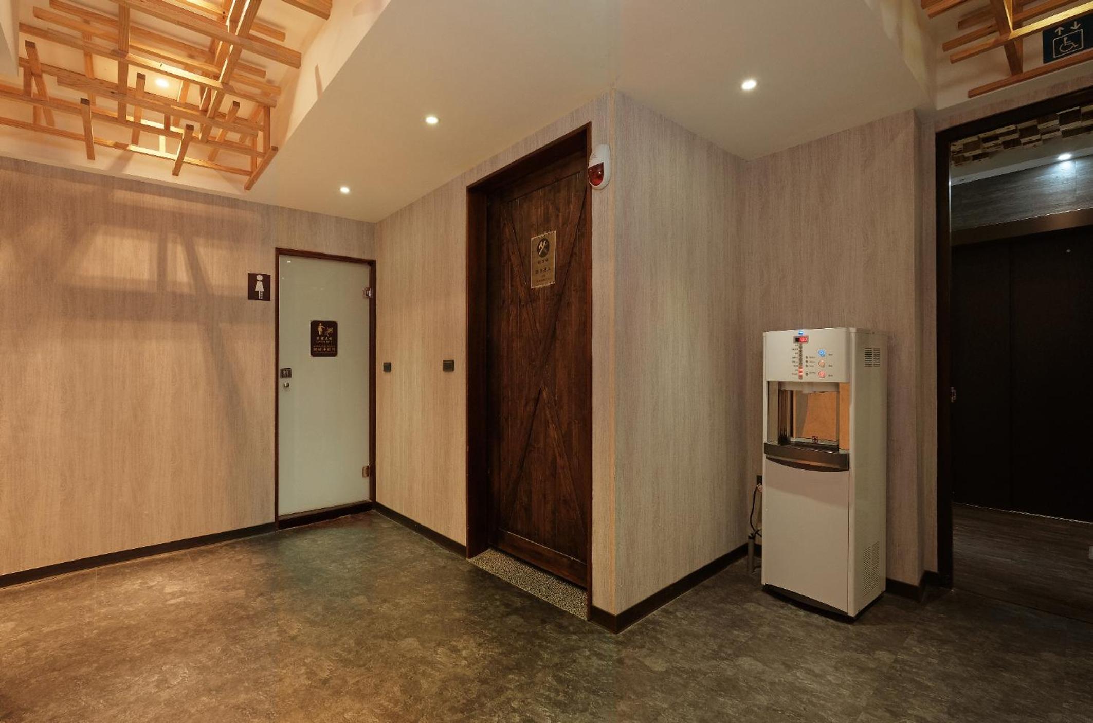 Journey Hostel