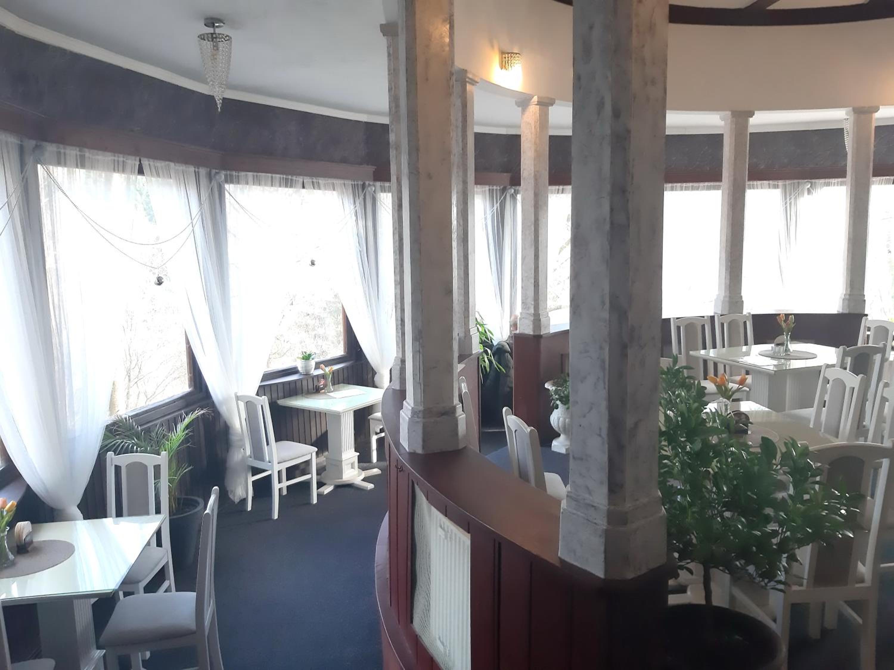 Penzion a Restaurace Belveder Romantico, Mini-zoo, Free parking