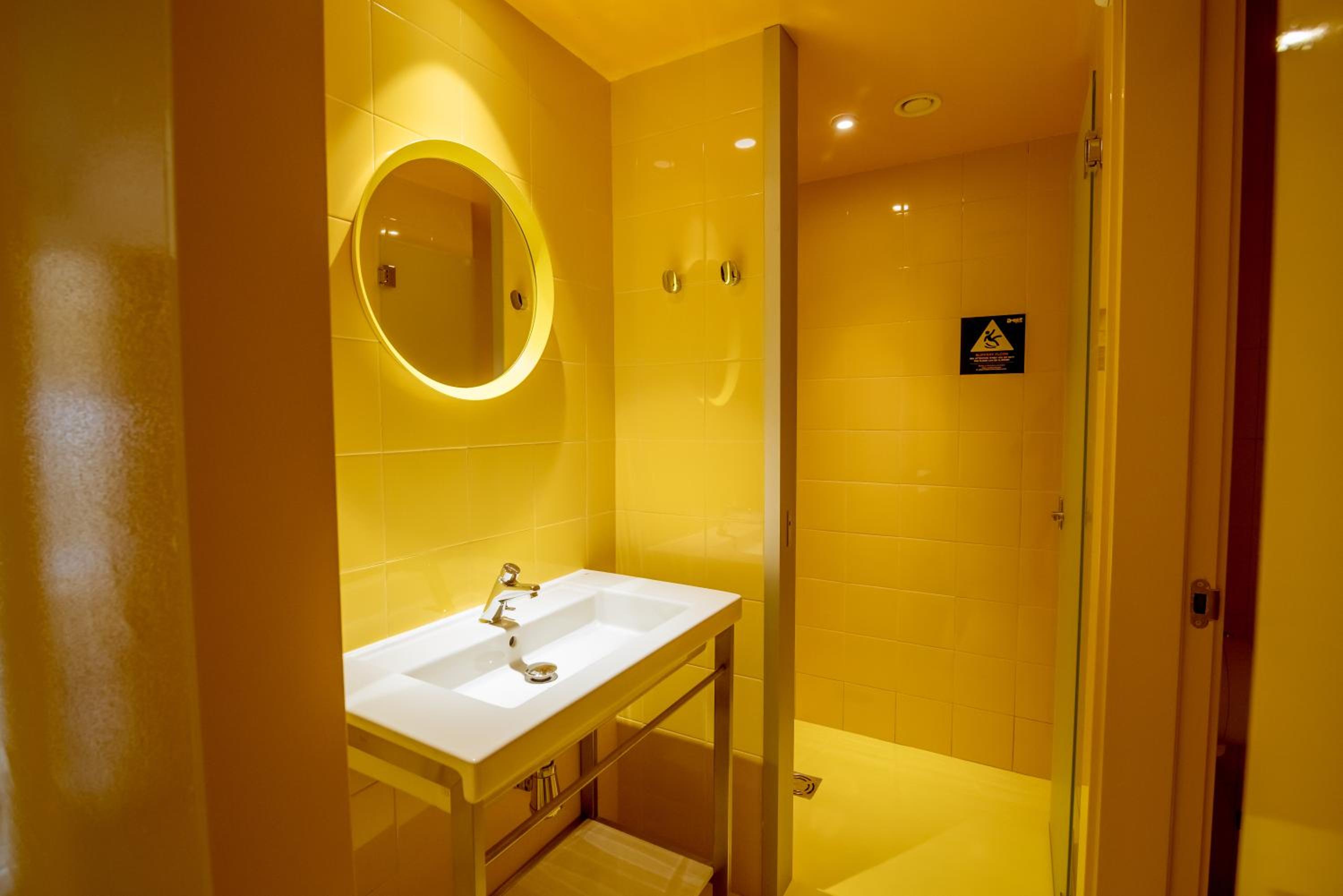 AMISTAT Island Hostel Ibiza - ALBERGUE JUVENIL