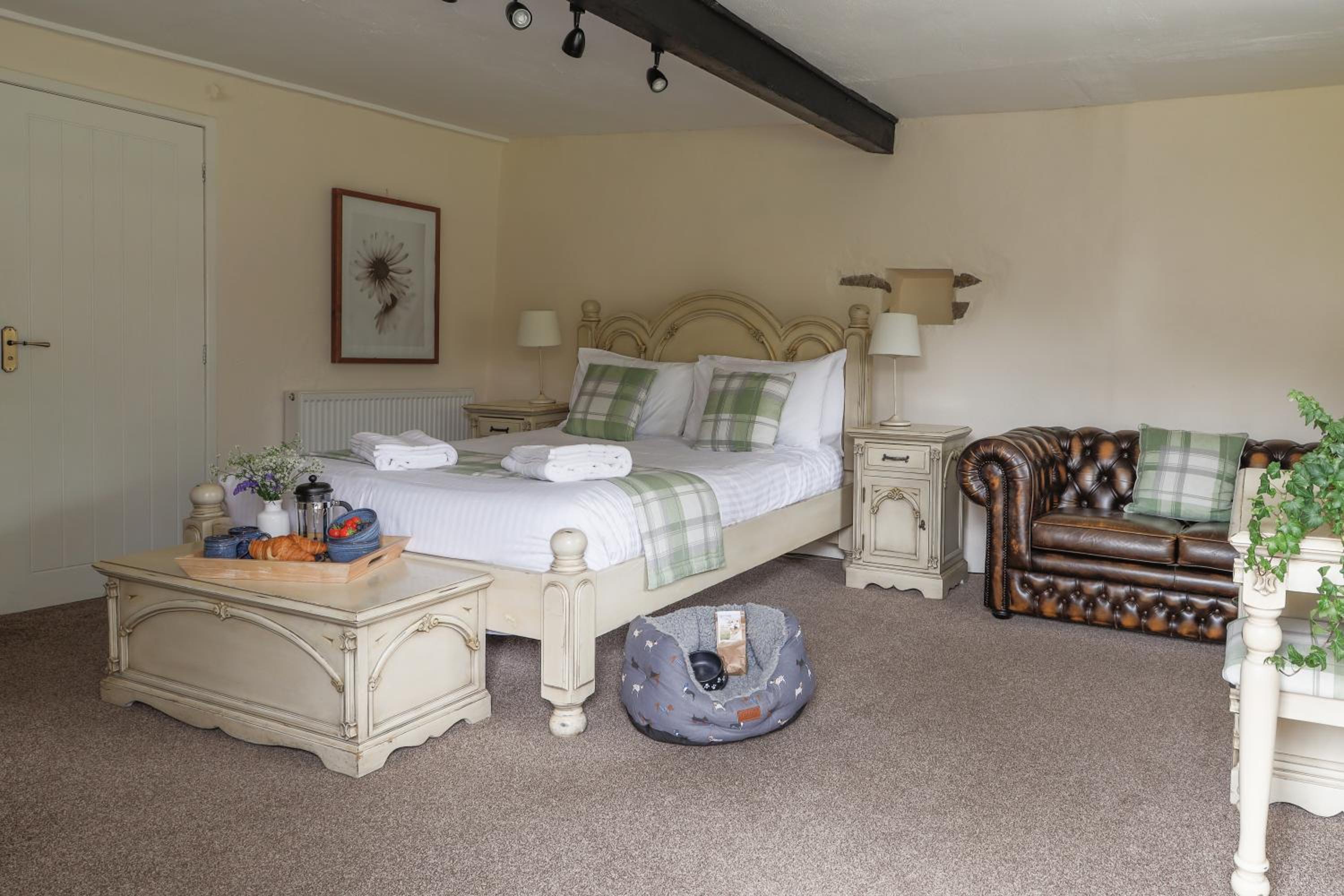 Bearslake Inn