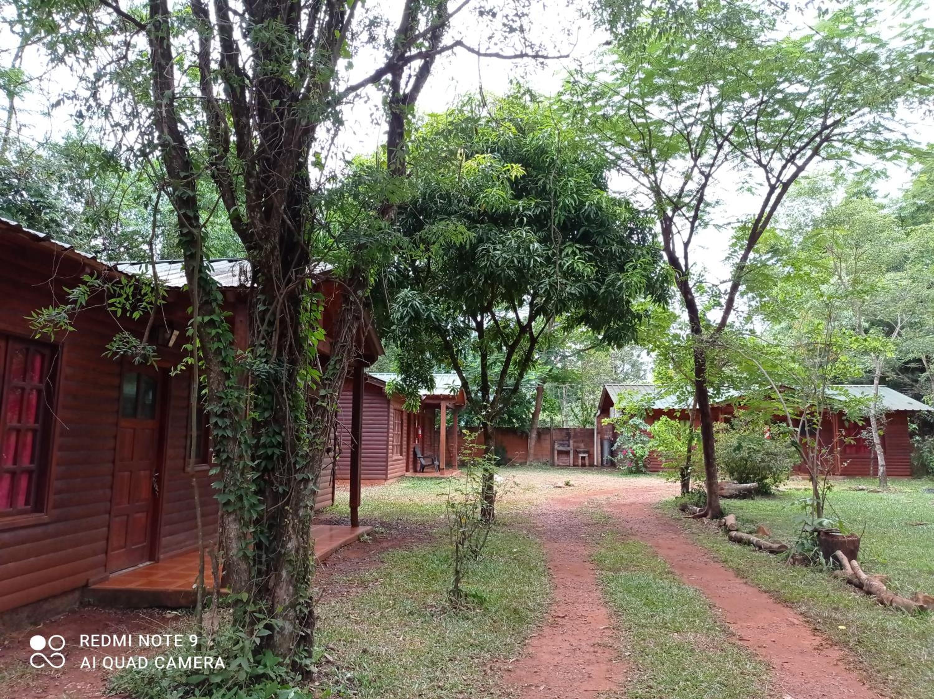Ma-Ri Cabañas y Camping