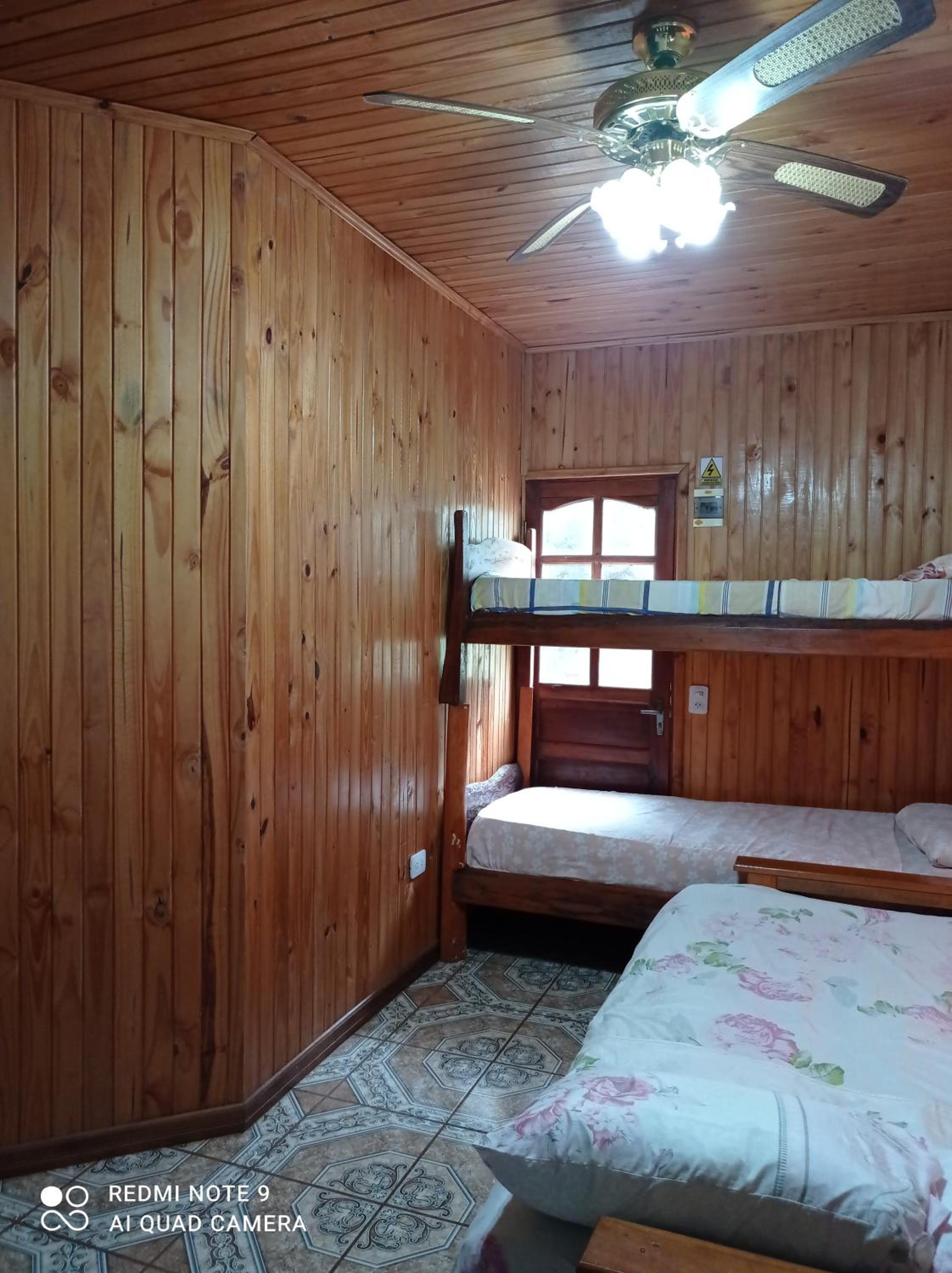 Ma-Ri Cabañas y Camping