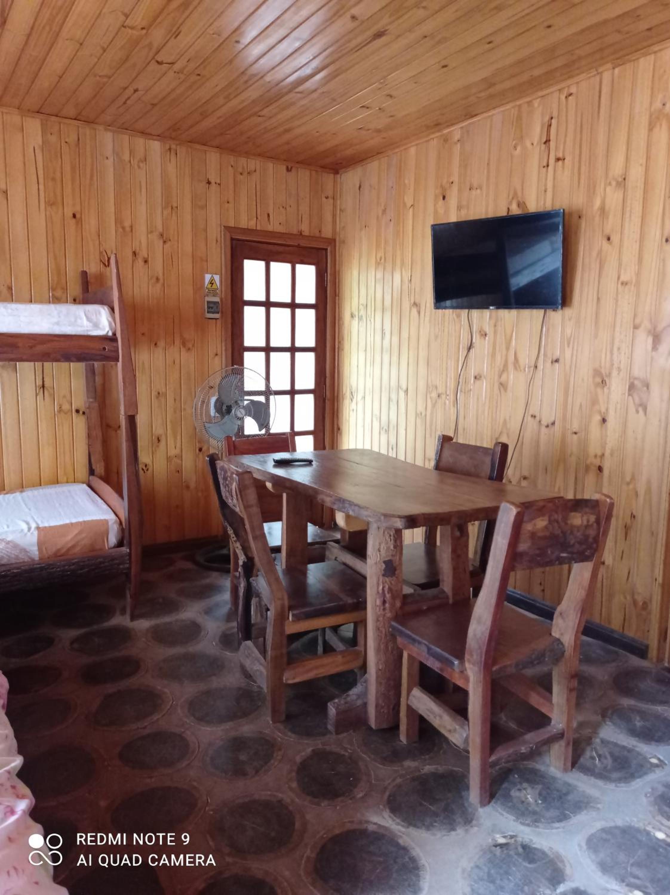 Ma-Ri Cabañas y Camping