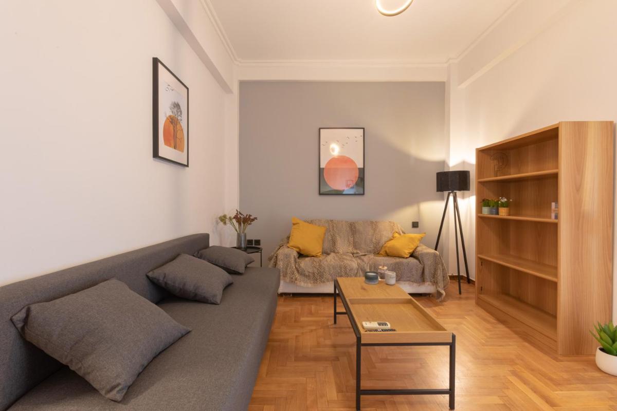 Fully Renovated Stylish flat in Heart of Athens photo 3