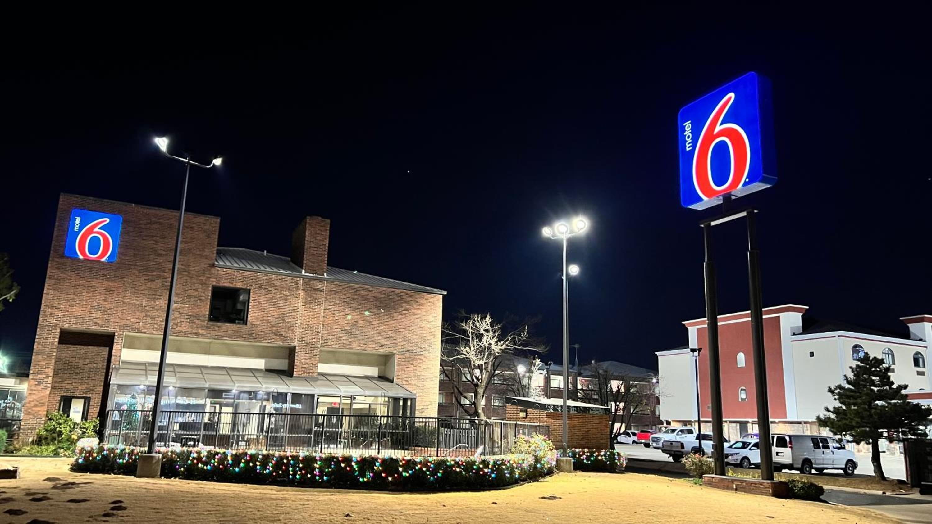 Oklahoma City Vacations - Motel 6 Oklahoma City OK Fairgrounds West - Property Image 16