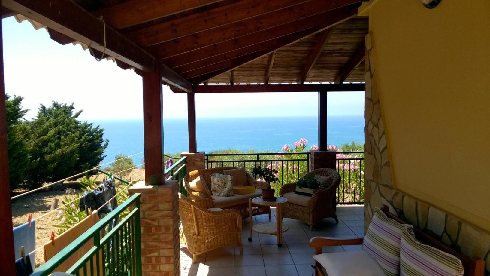 Villa il Carrubo view 5