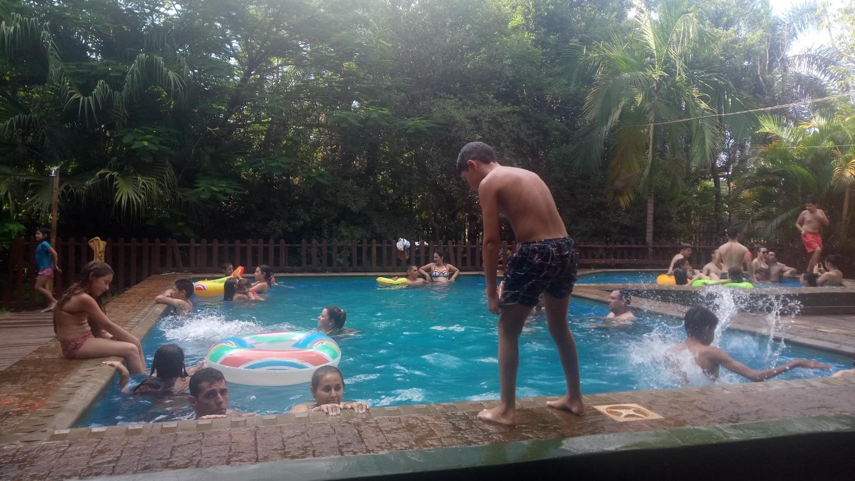 Ma-Ri Cabañas y Camping