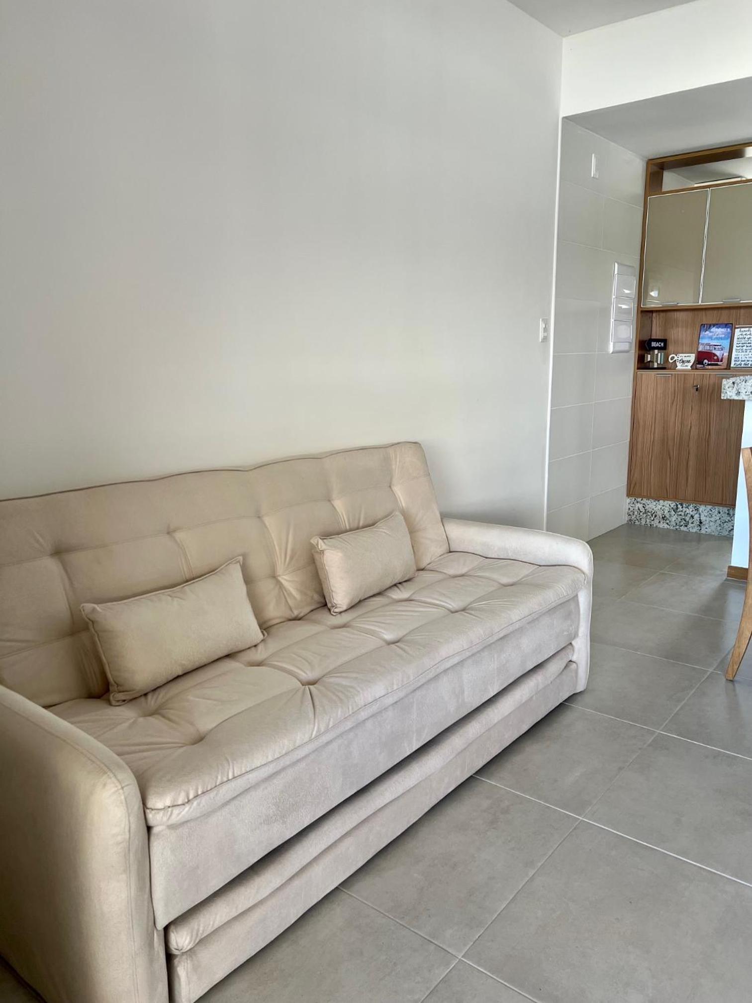 Apto novo Imperia Lounge pé-na-areia Itacimirim