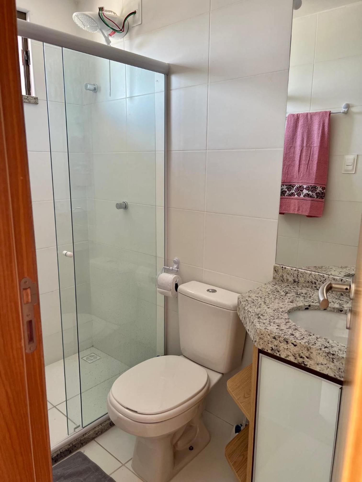 Apto novo Imperia Lounge pé-na-areia Itacimirim