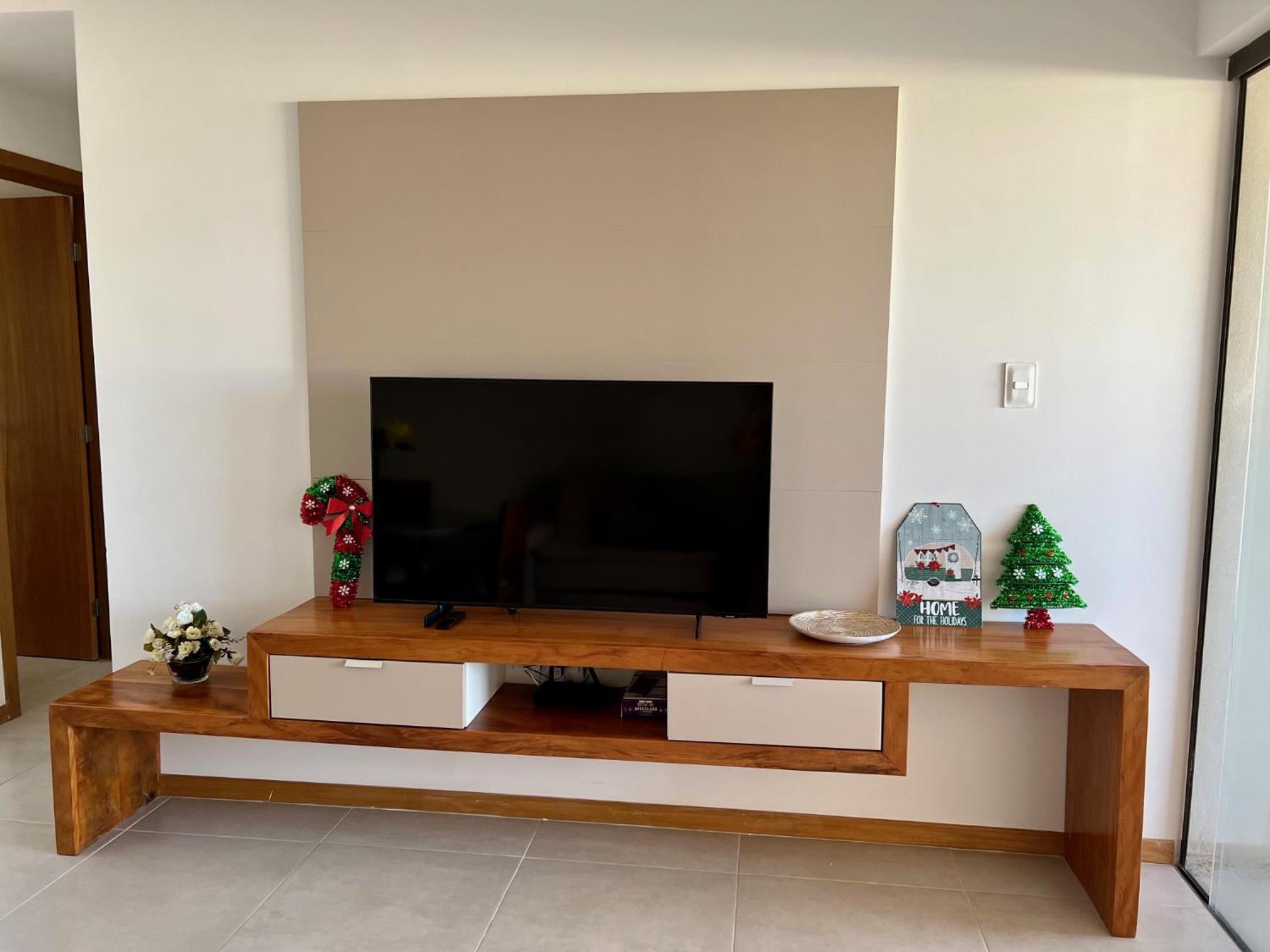 Apto novo Imperia Lounge pé-na-areia Itacimirim