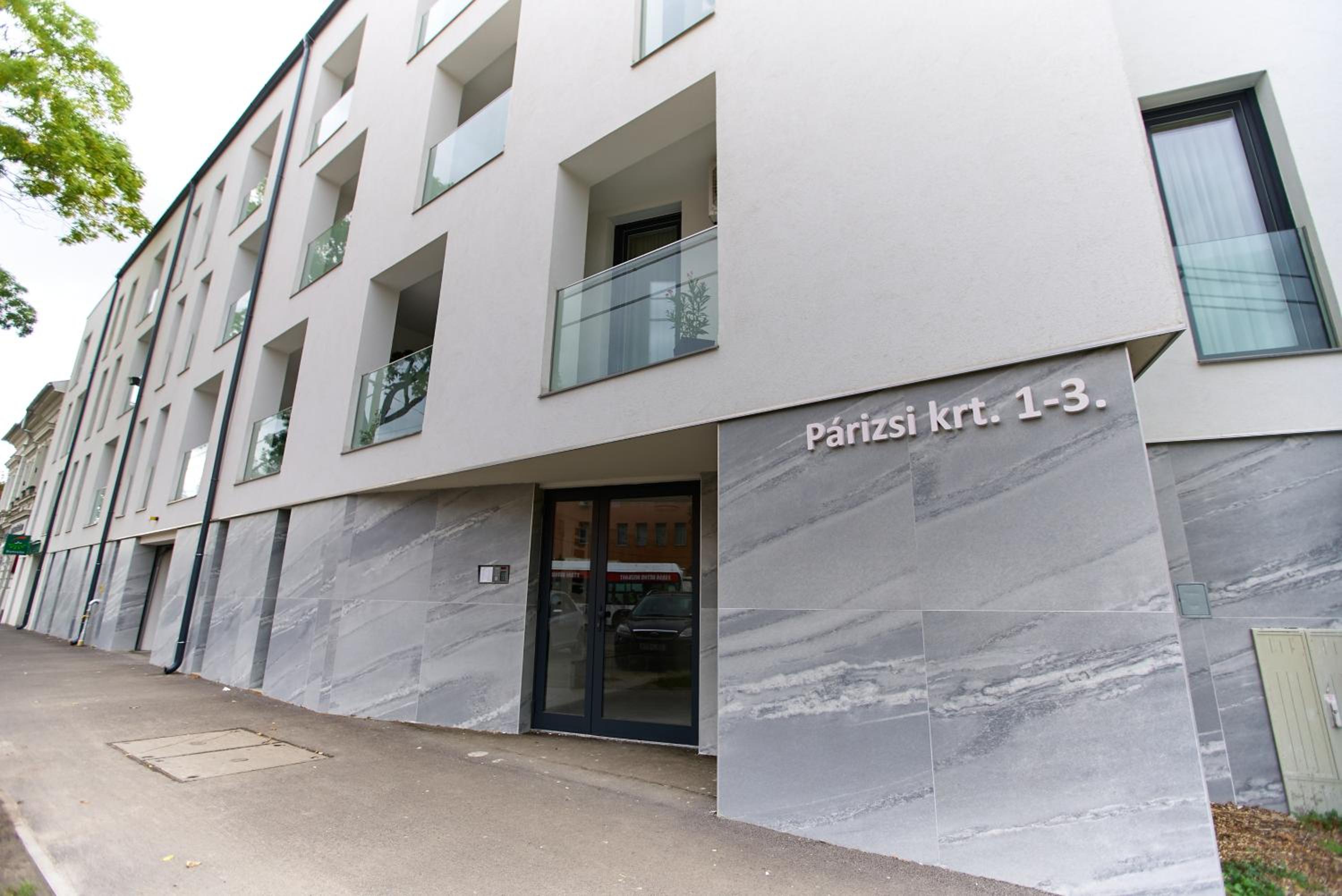 Hotel STARLIGHT SILVER Szeged - Exclusive - Image 1