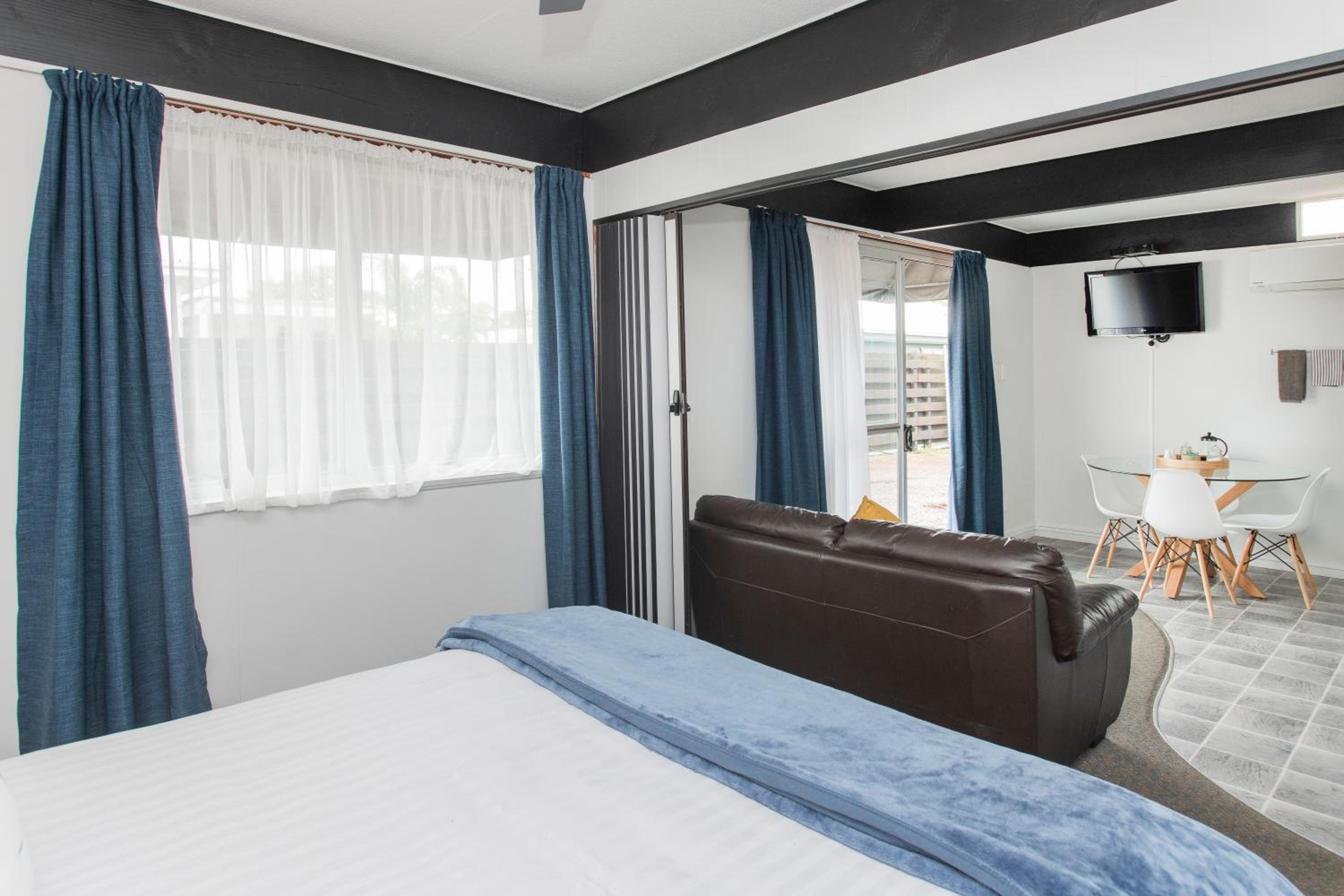 Waikanae Beach Motel
