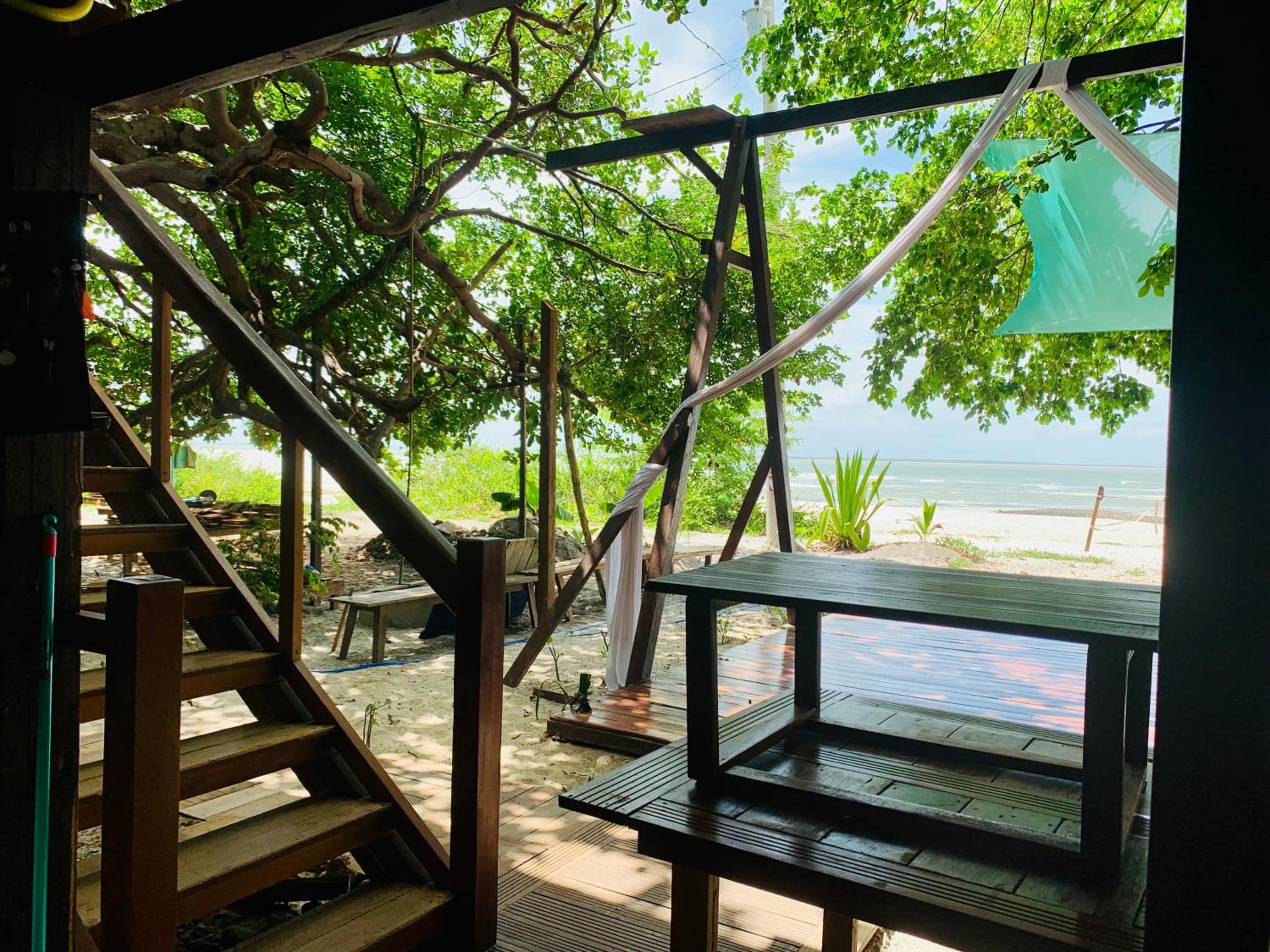 Island Escape Algodoal