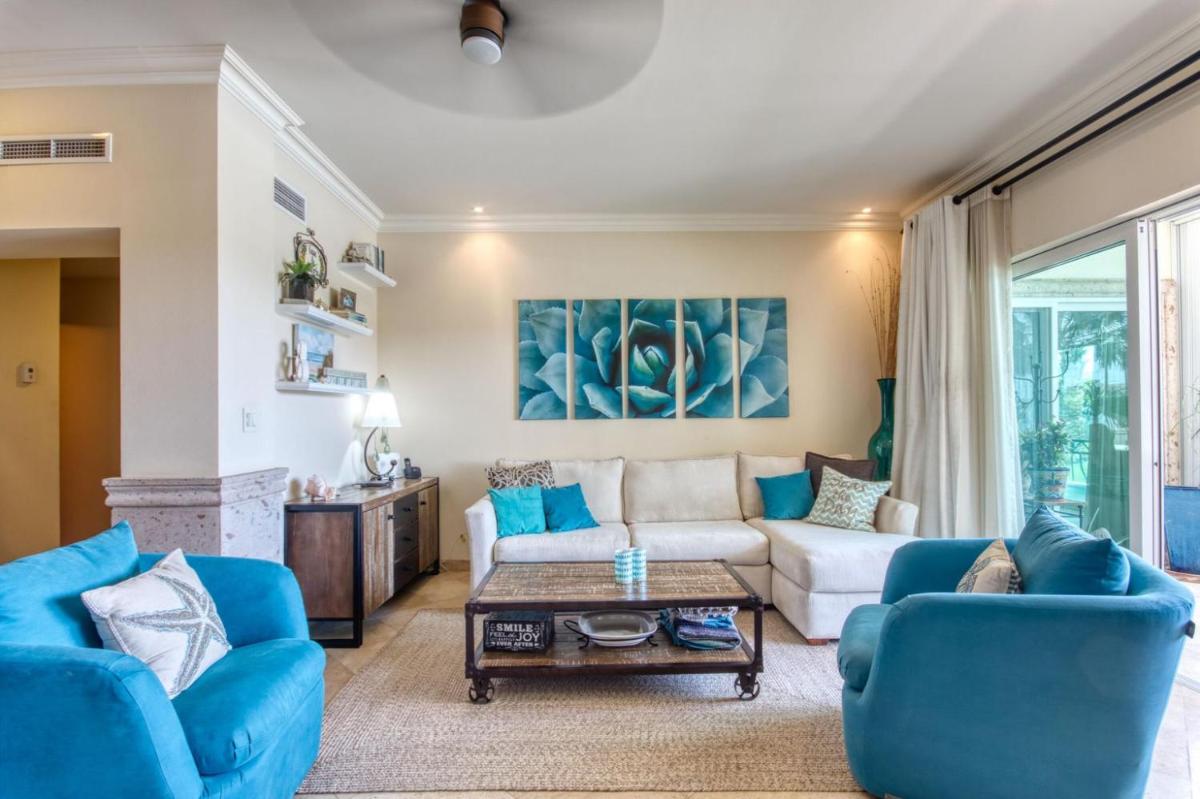 Perfect location - Puerta Cabo Village 500 steps to the beach & resorts view 3