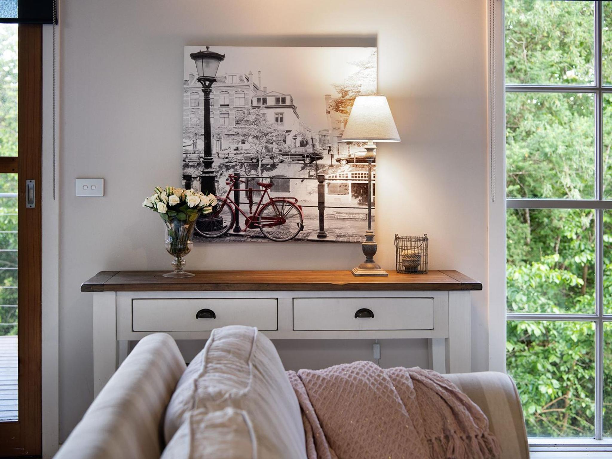French Cottage- 2 bedrooms with huge spa