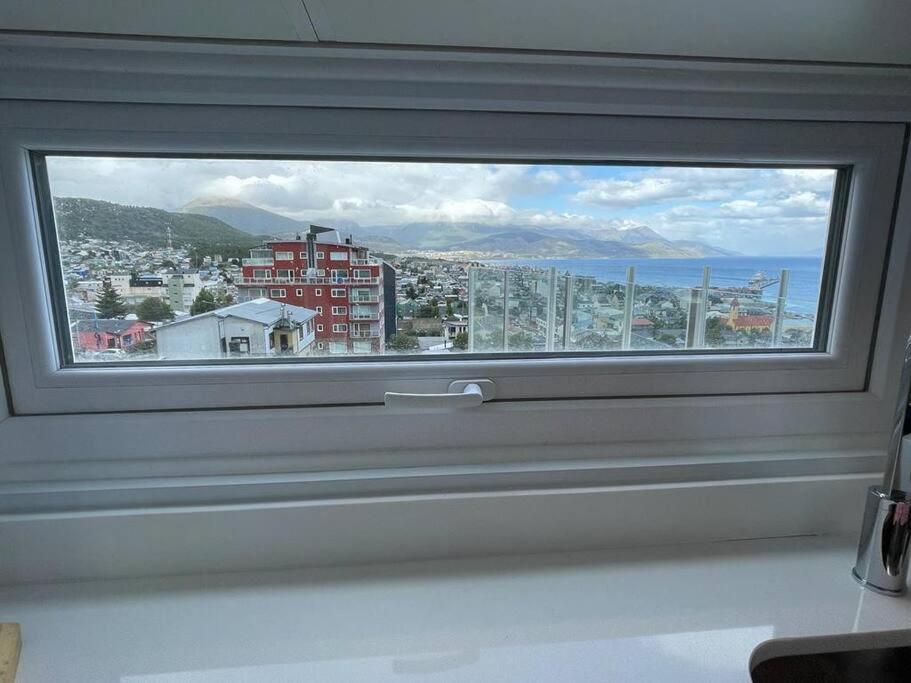 Ocean & Mountain View